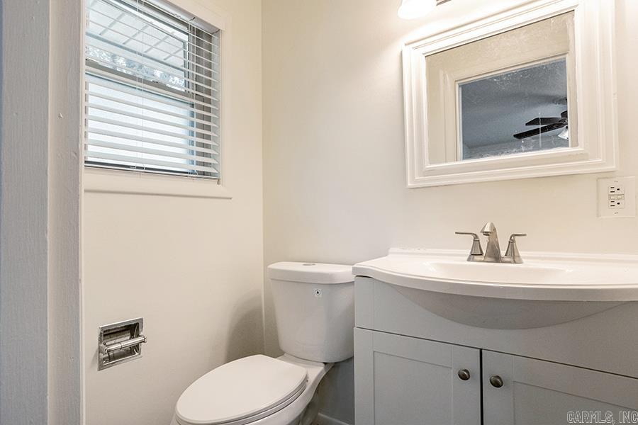 3805 Loch Lane Property Photo 14