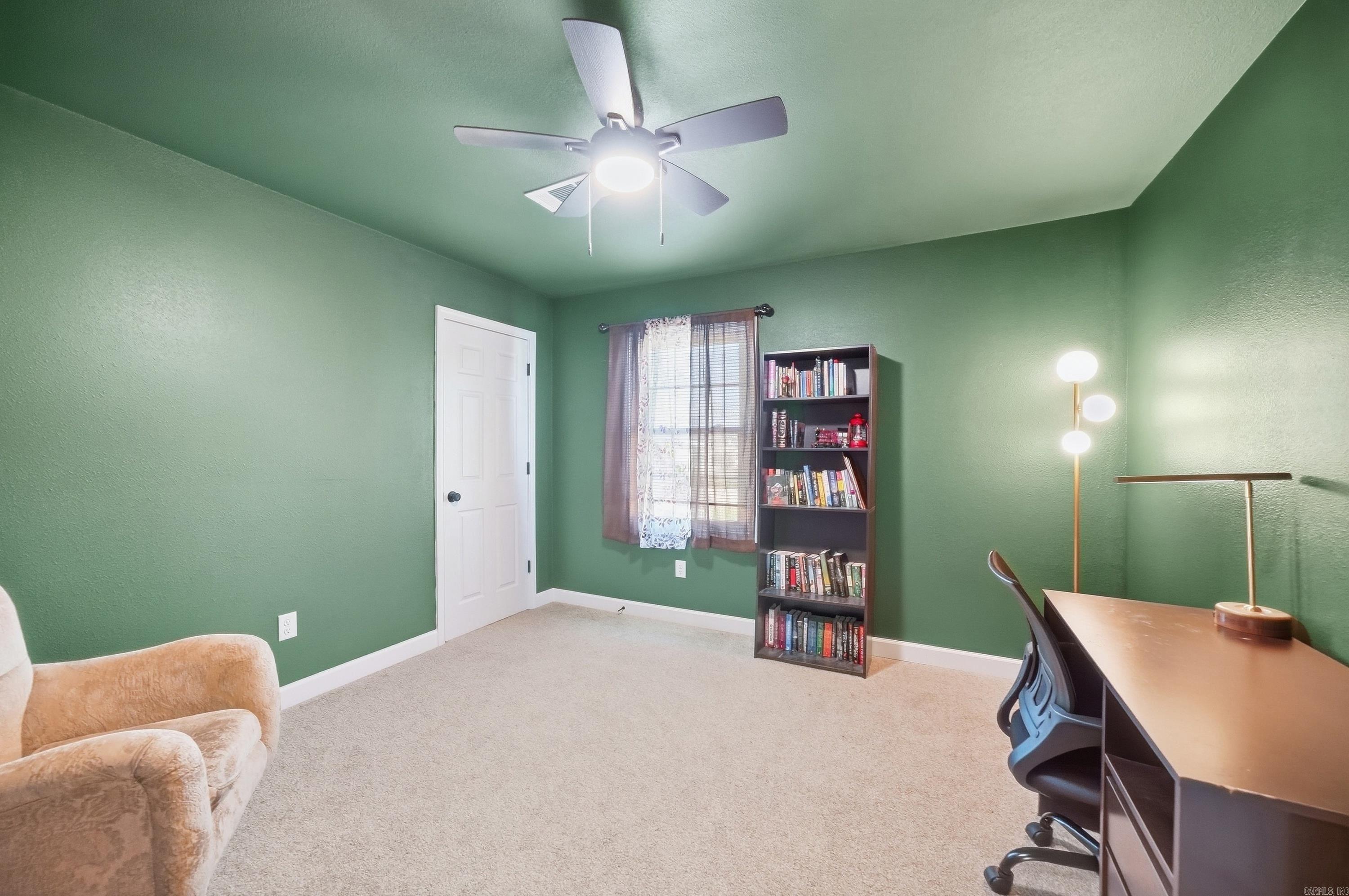 13 Coachlight Drive Property Photo 34