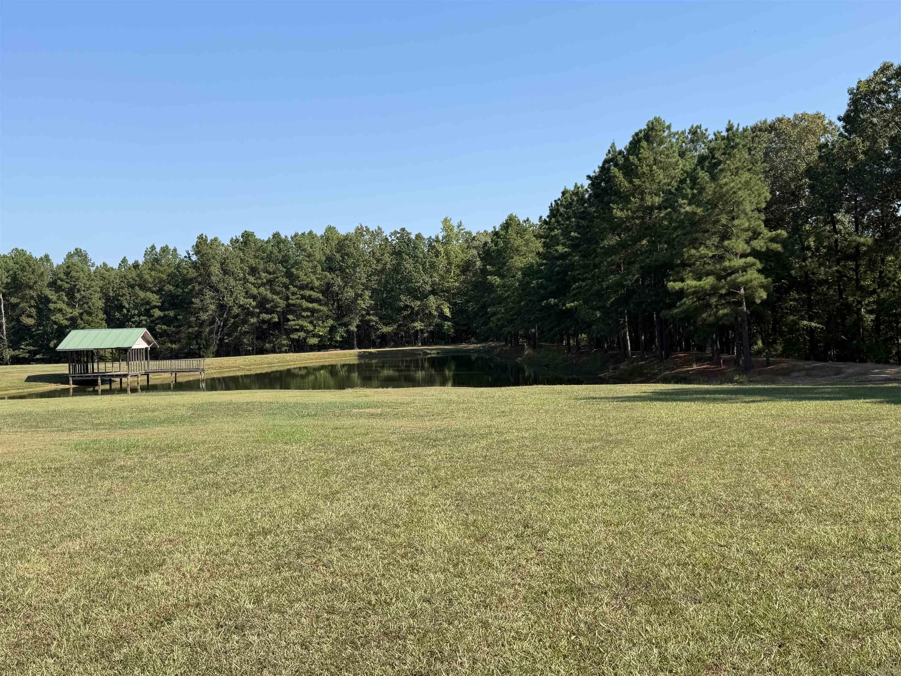 550 Pinewood Property Photo 27