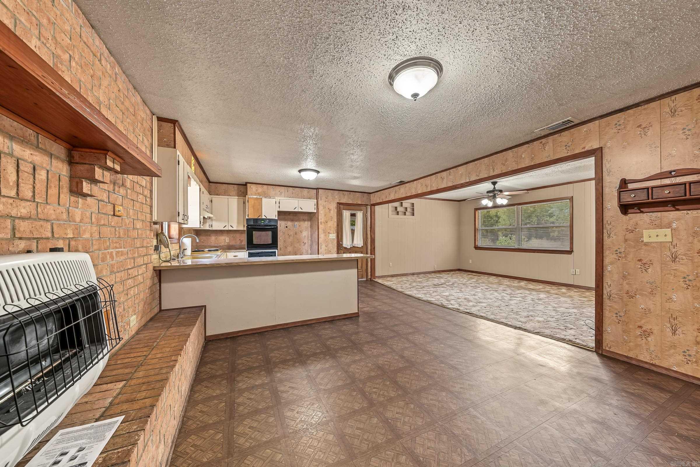 662 Ottawa Road Property Photo 12