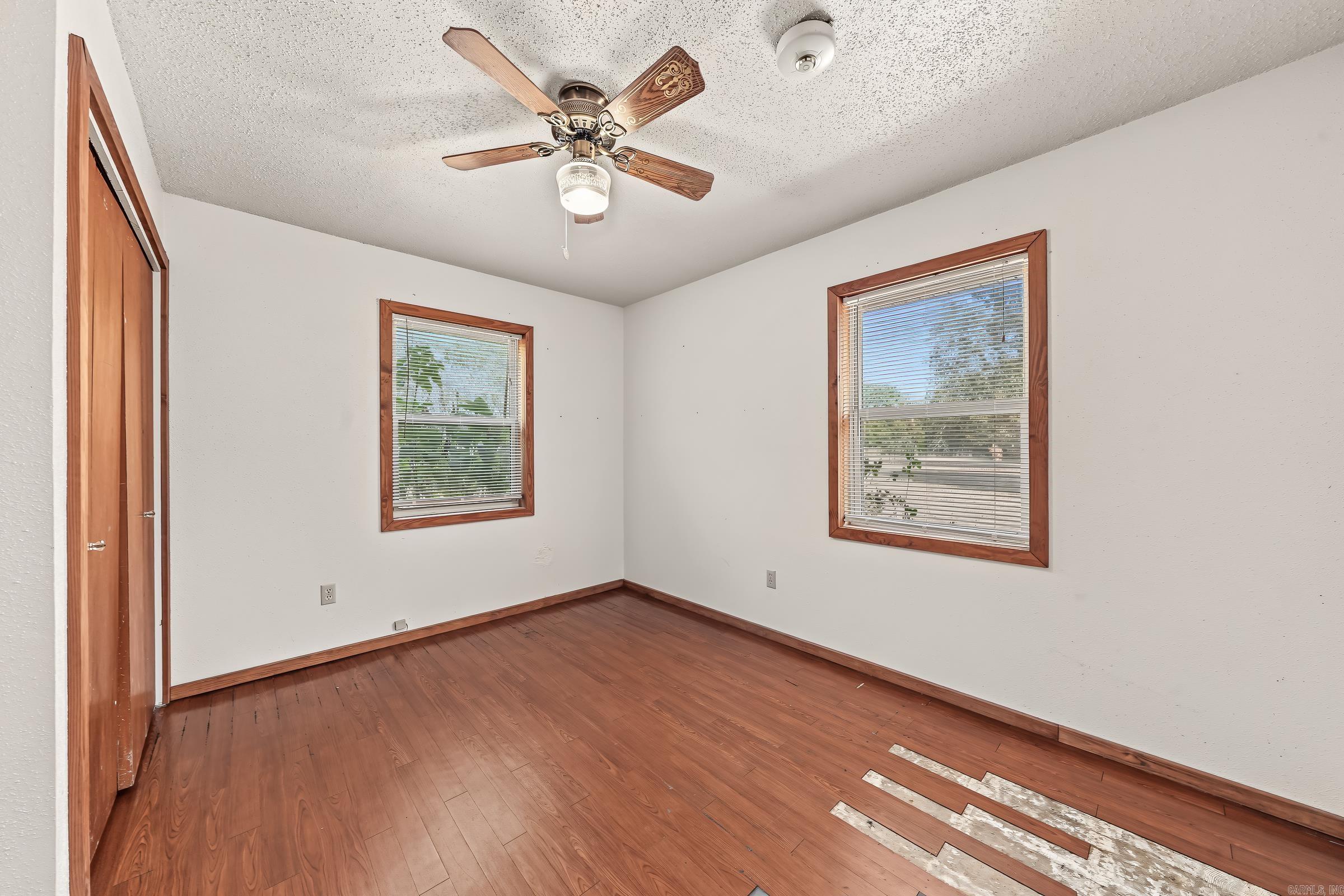 662 Ottawa Road Property Photo 17