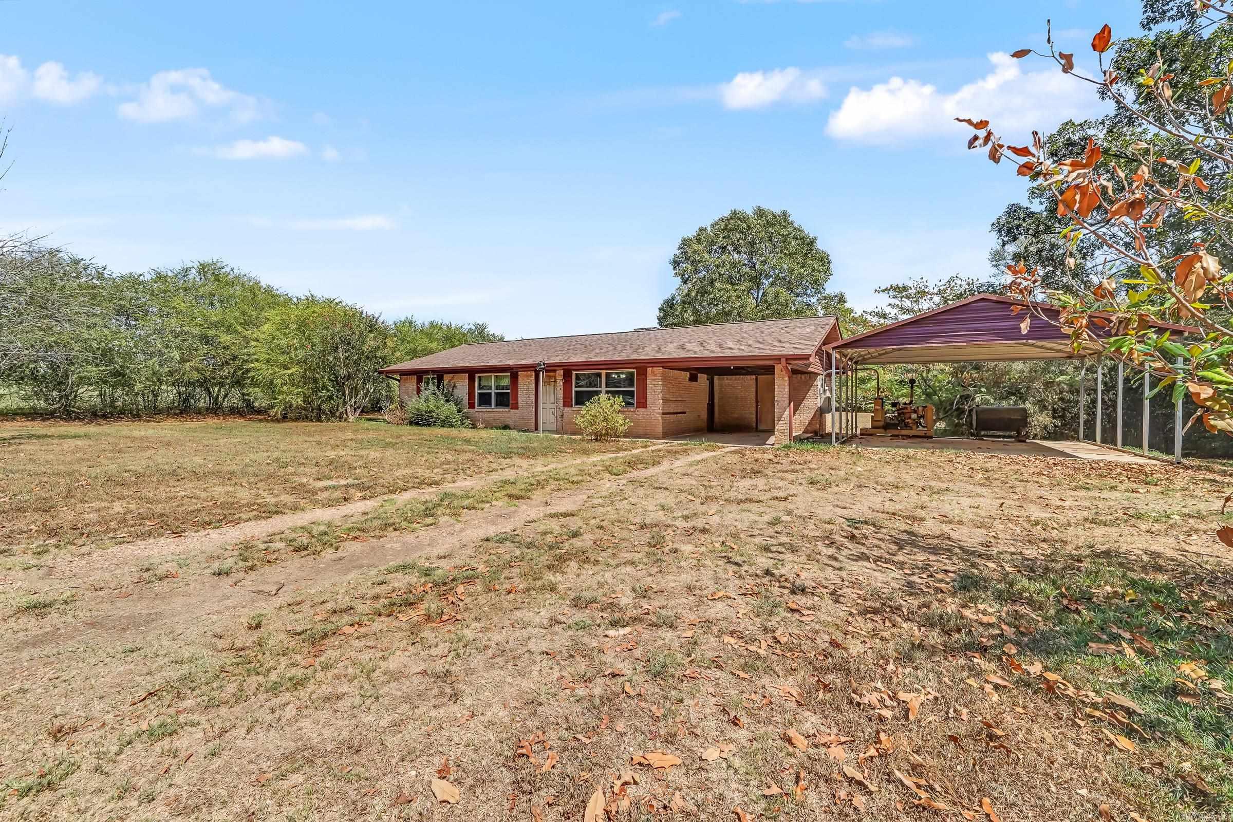 662 Ottawa Road Property Photo 18