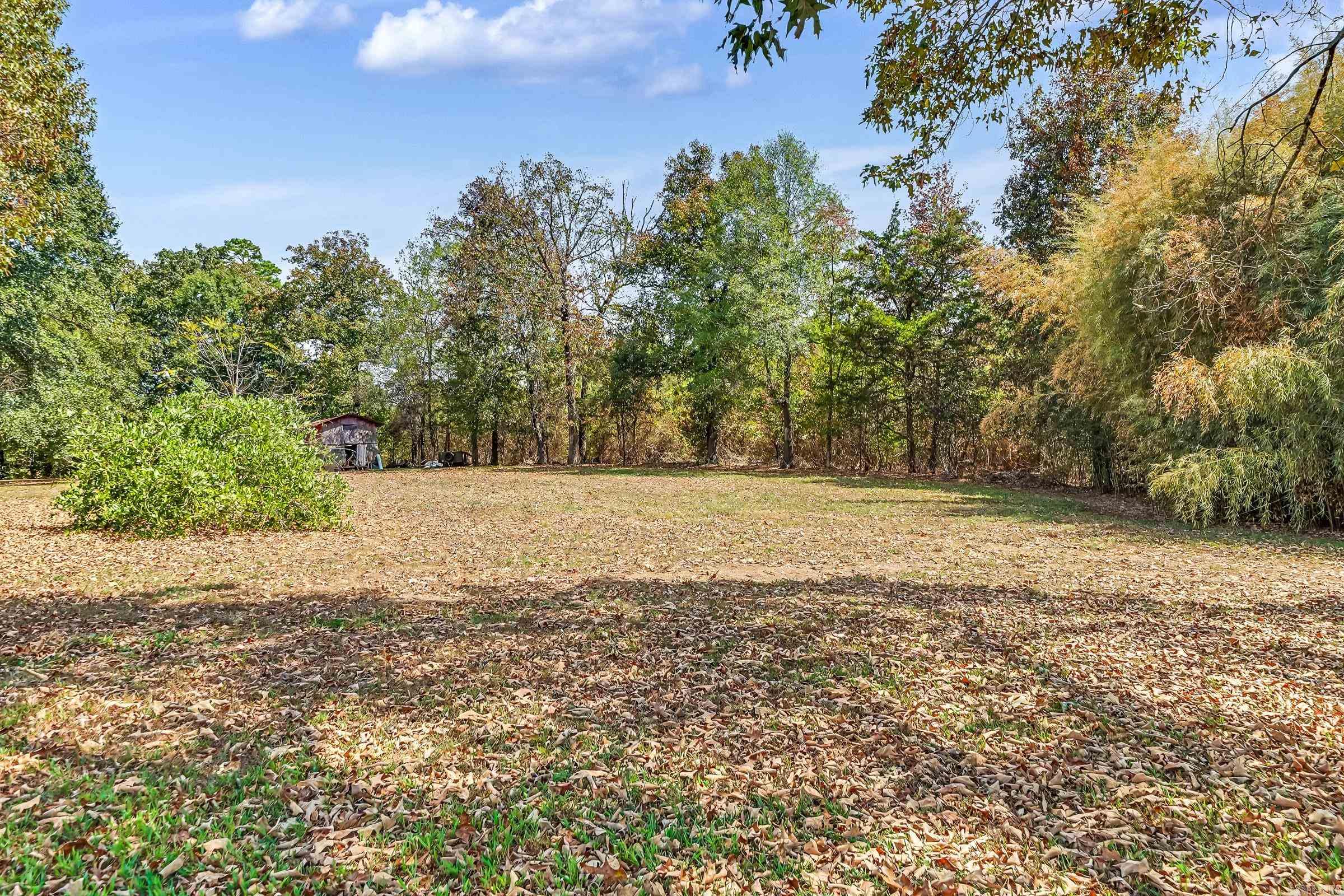 662 Ottawa Road Property Photo 28