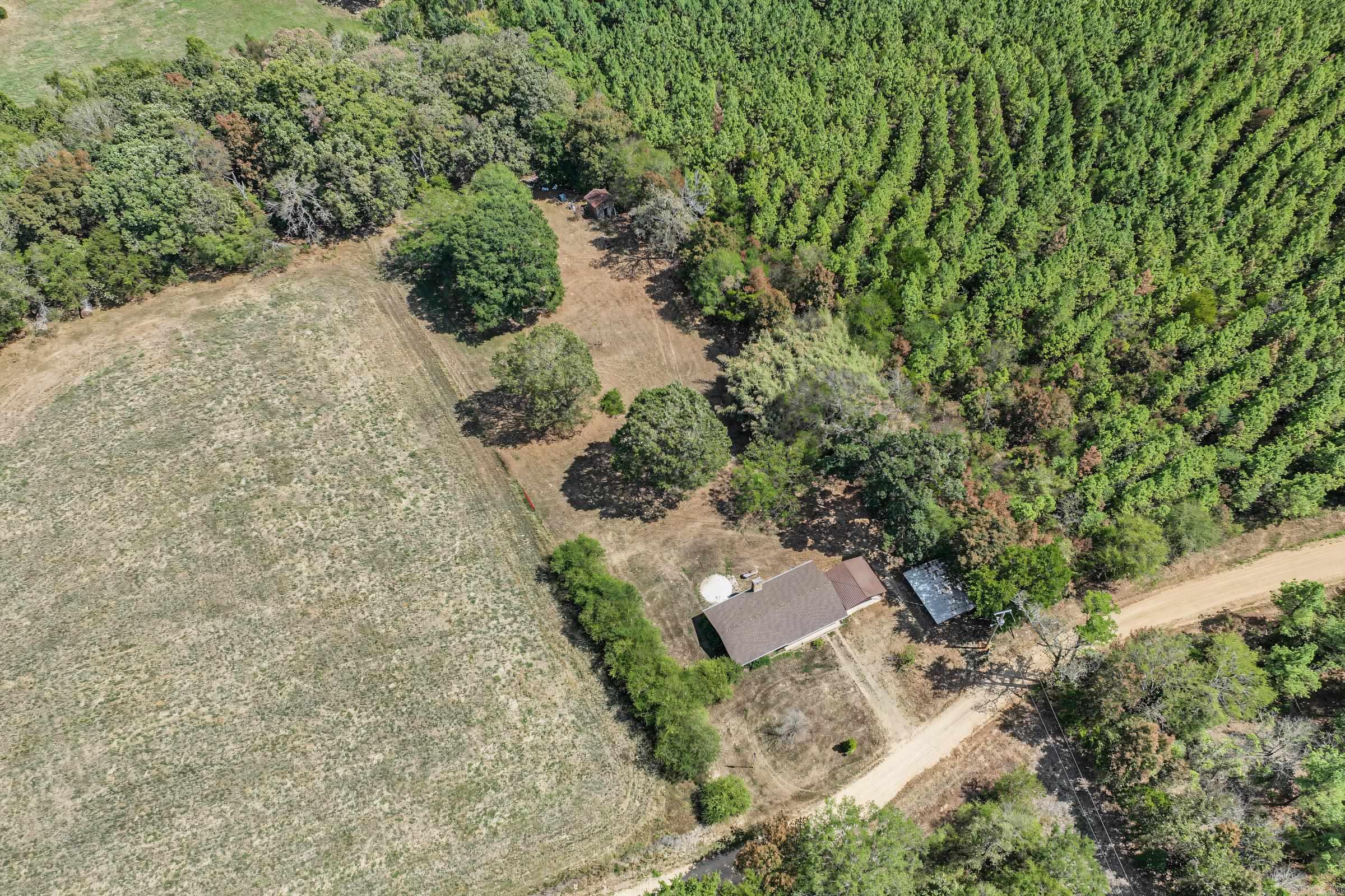 662 Ottawa Road Property Photo 31