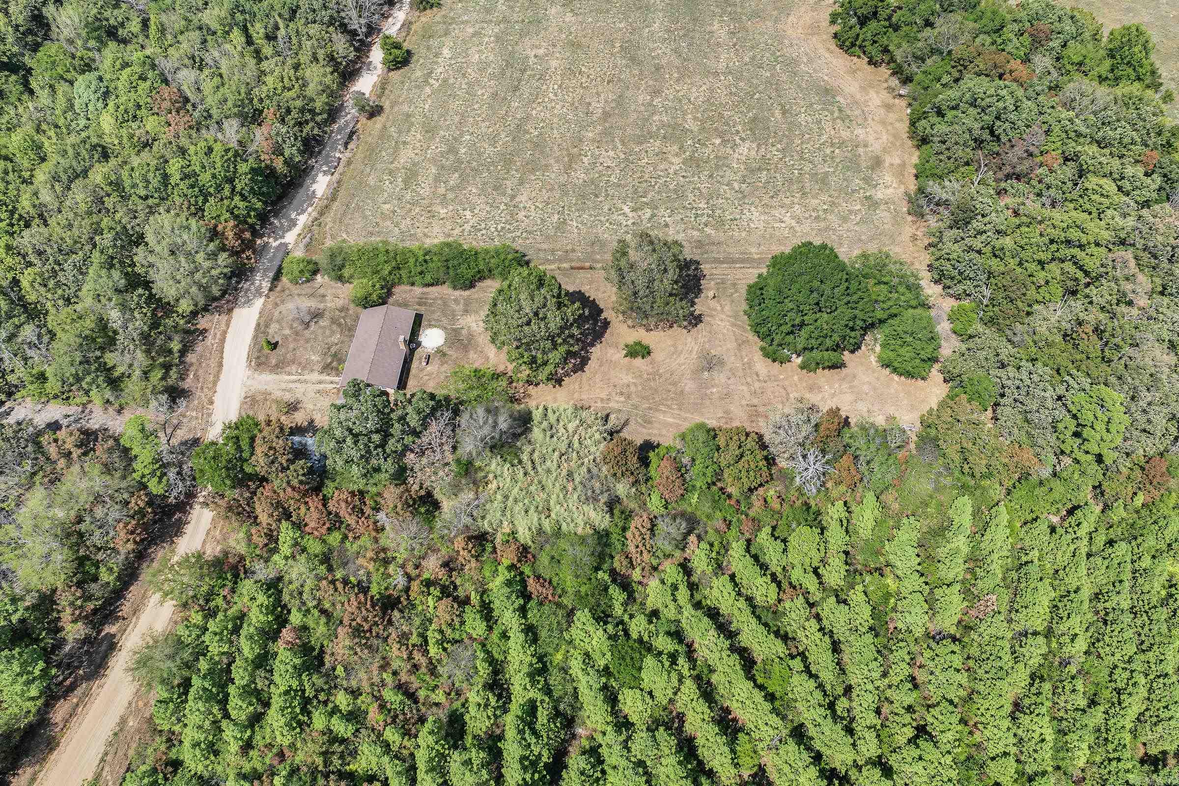 662 Ottawa Road Property Photo 34