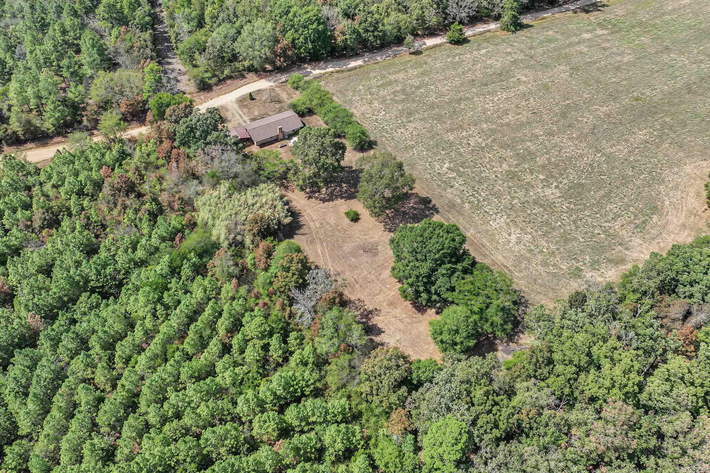 662 Ottawa Road Property Photo 35