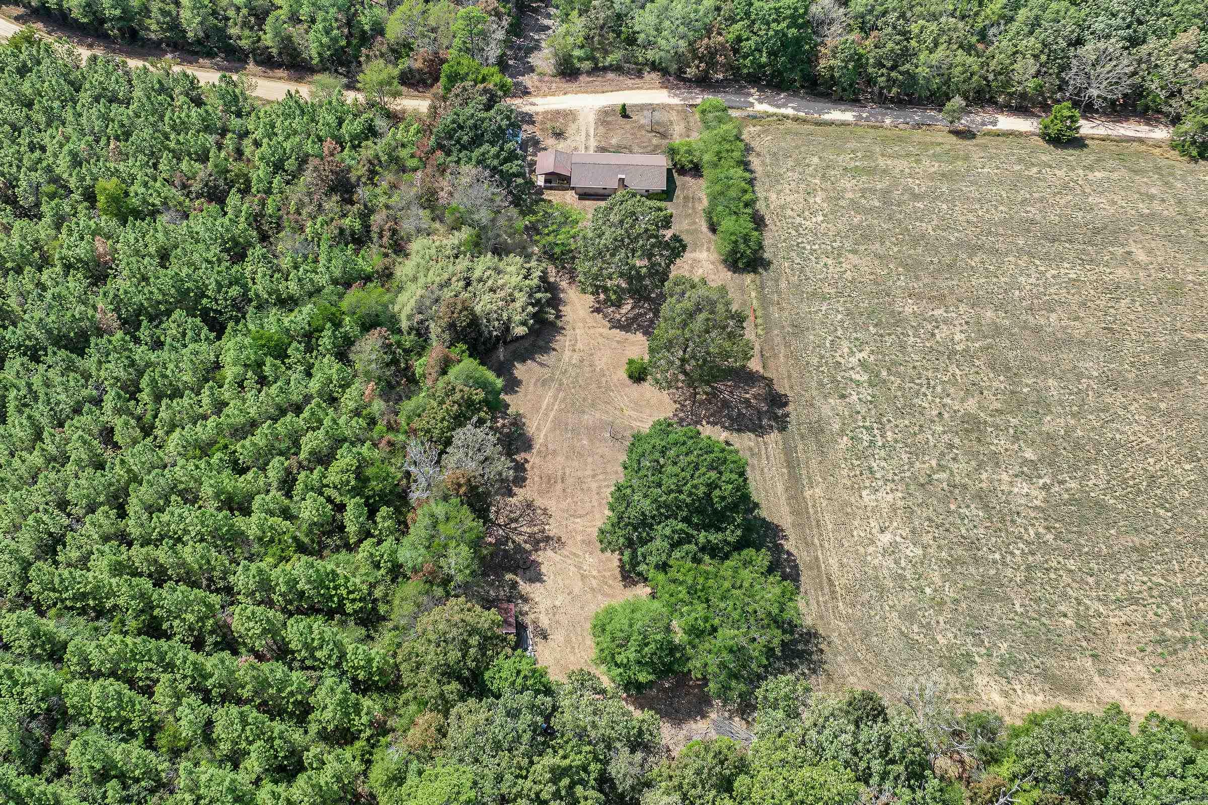 662 Ottawa Road Property Photo 36