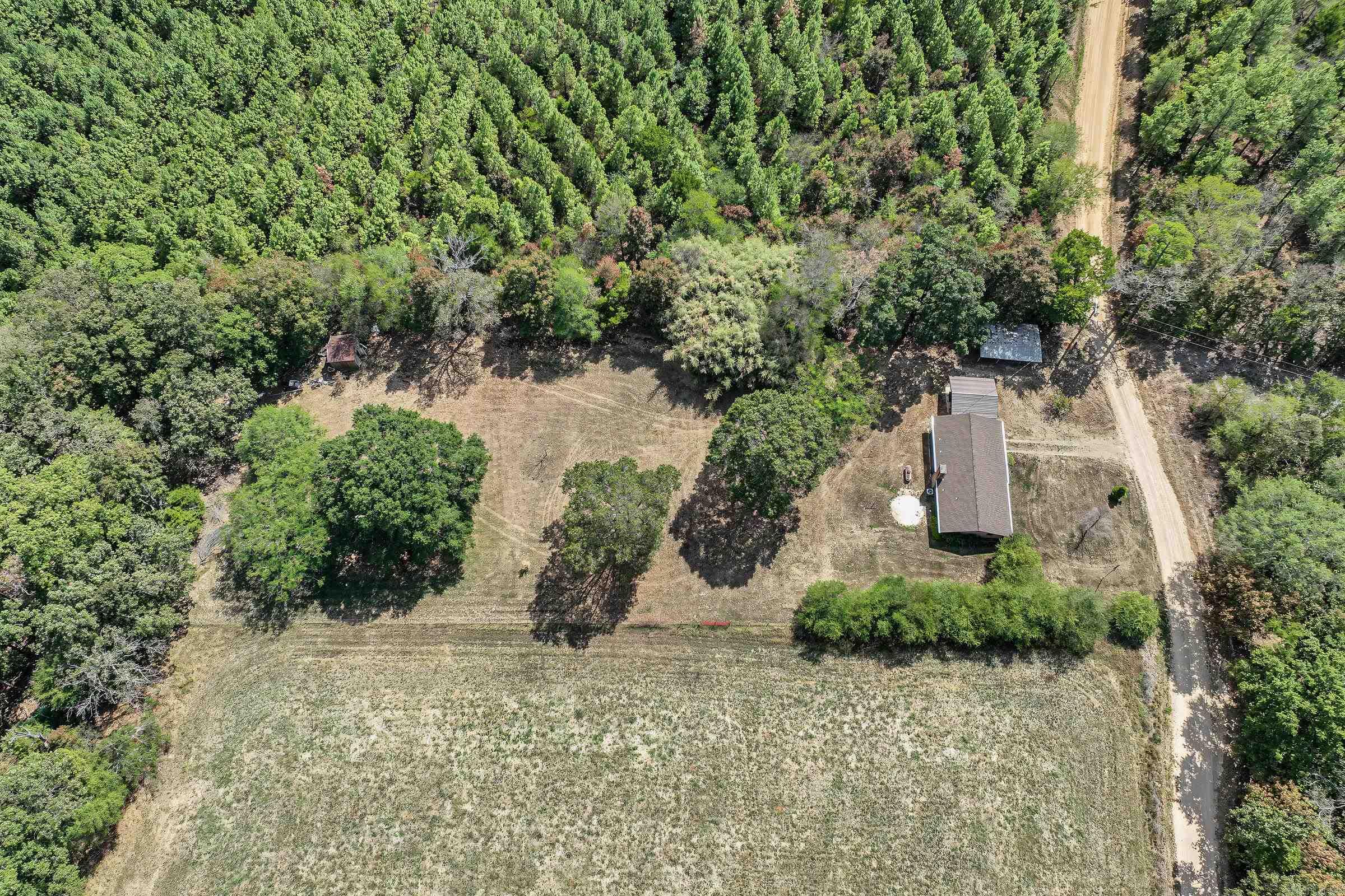 662 Ottawa Road Property Photo 38