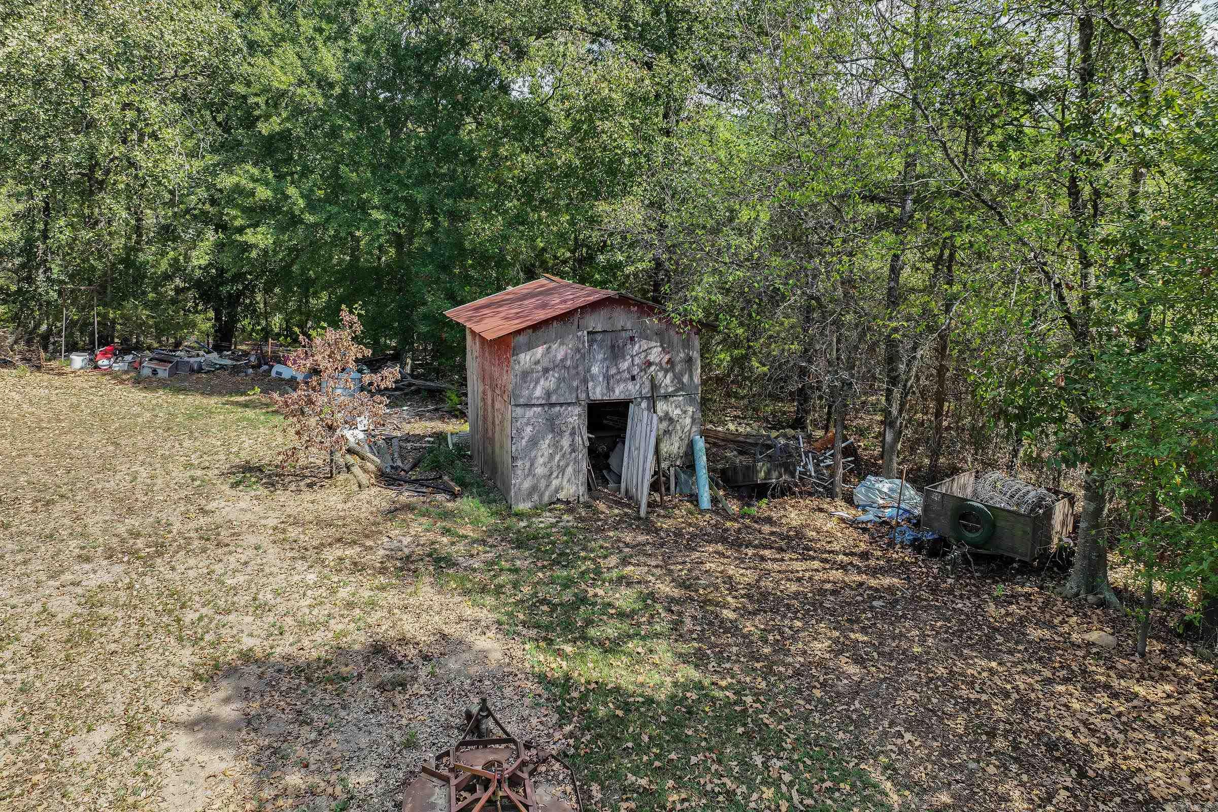 662 Ottawa Road Property Photo 41