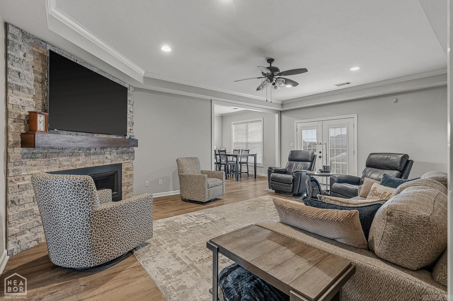4101 Wetherfield Cove Property Photo 4