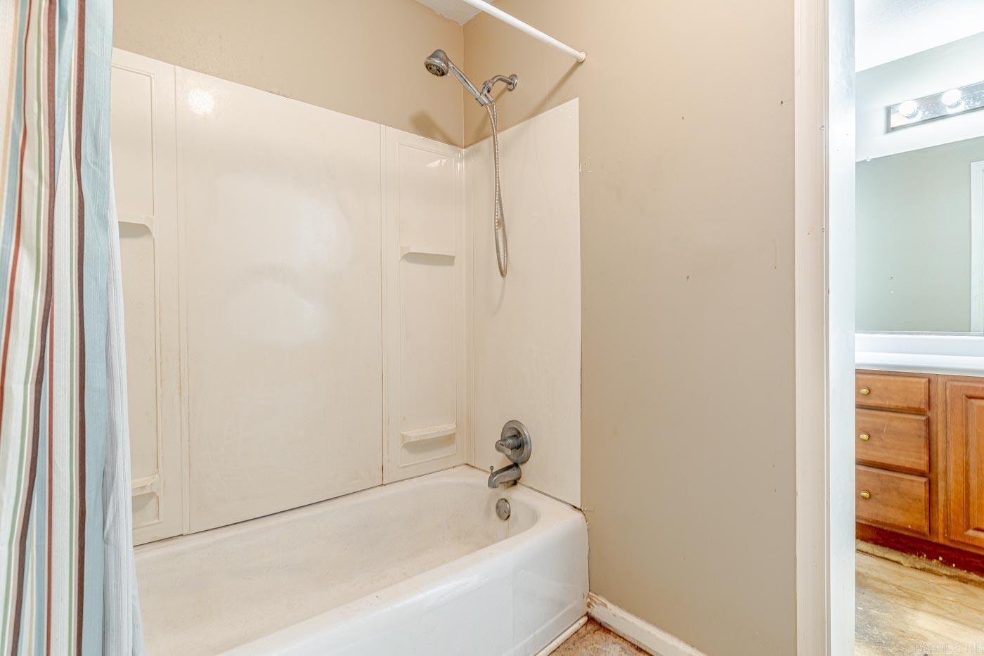 106 Morgan St Property Photo 17