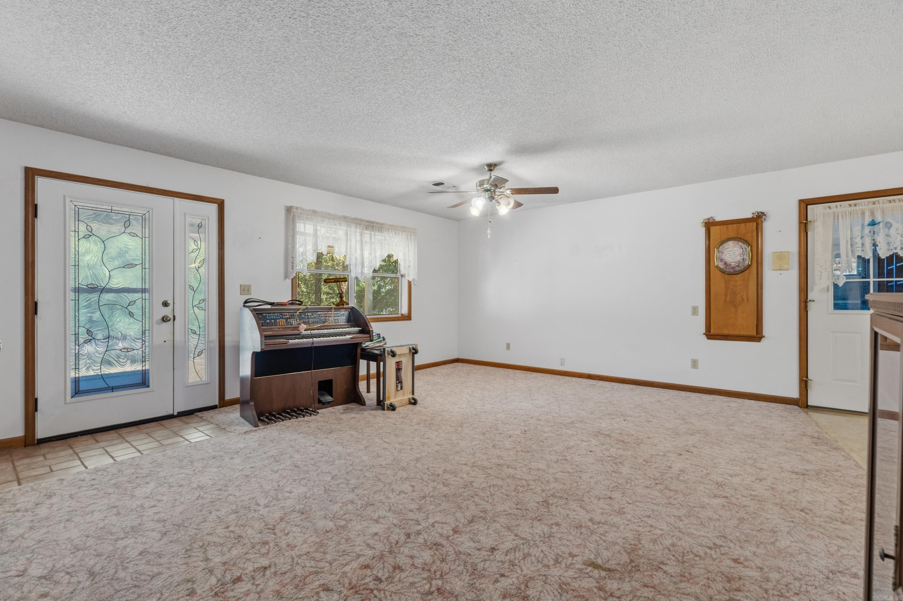 240 Casey St Property Photo 41