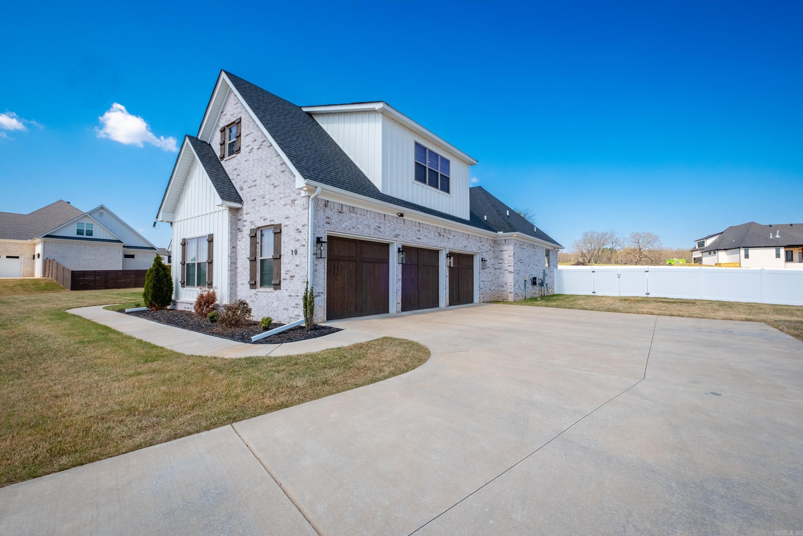 19 Morris Court Property Photo 2