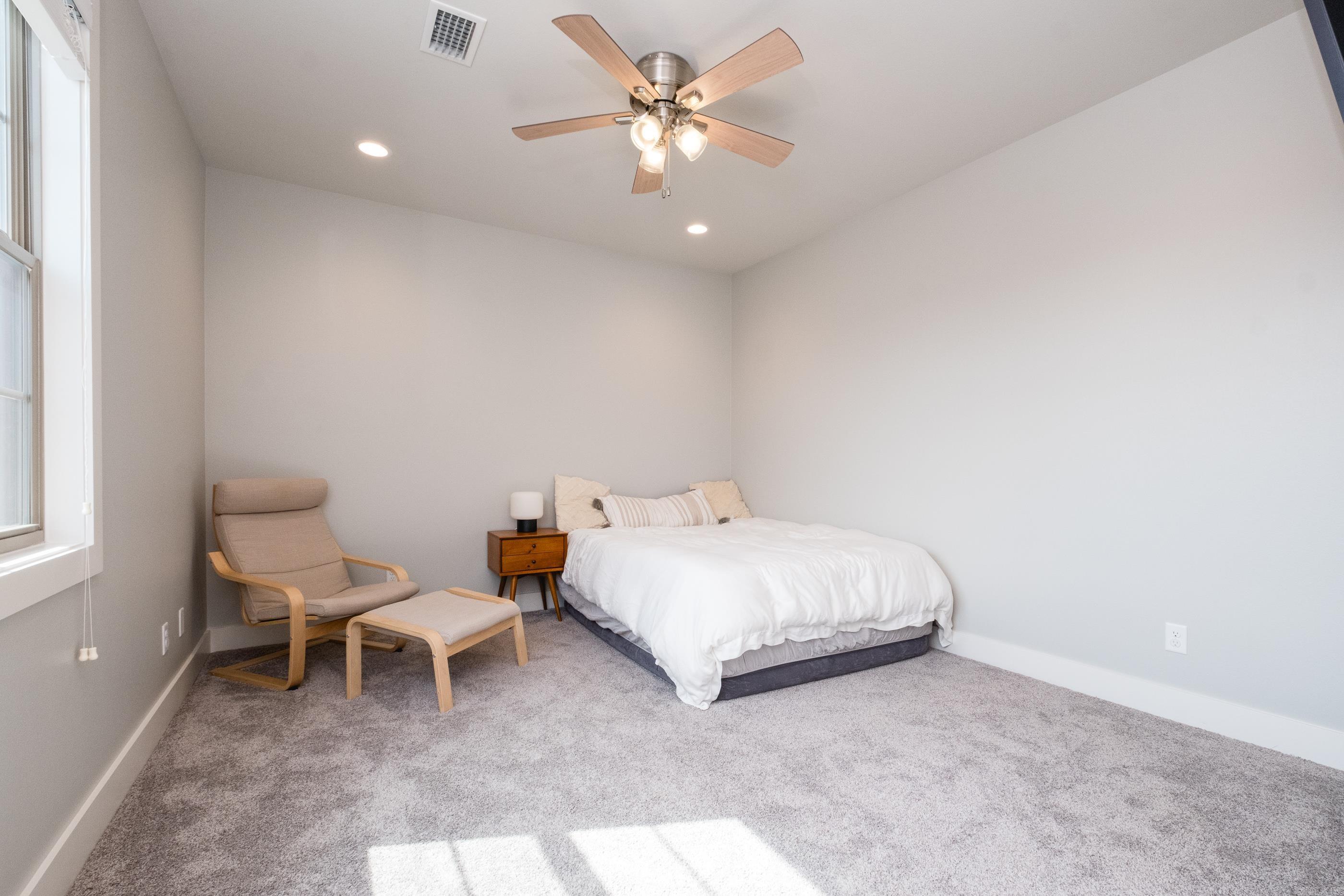 19 Morris Court Property Photo 40