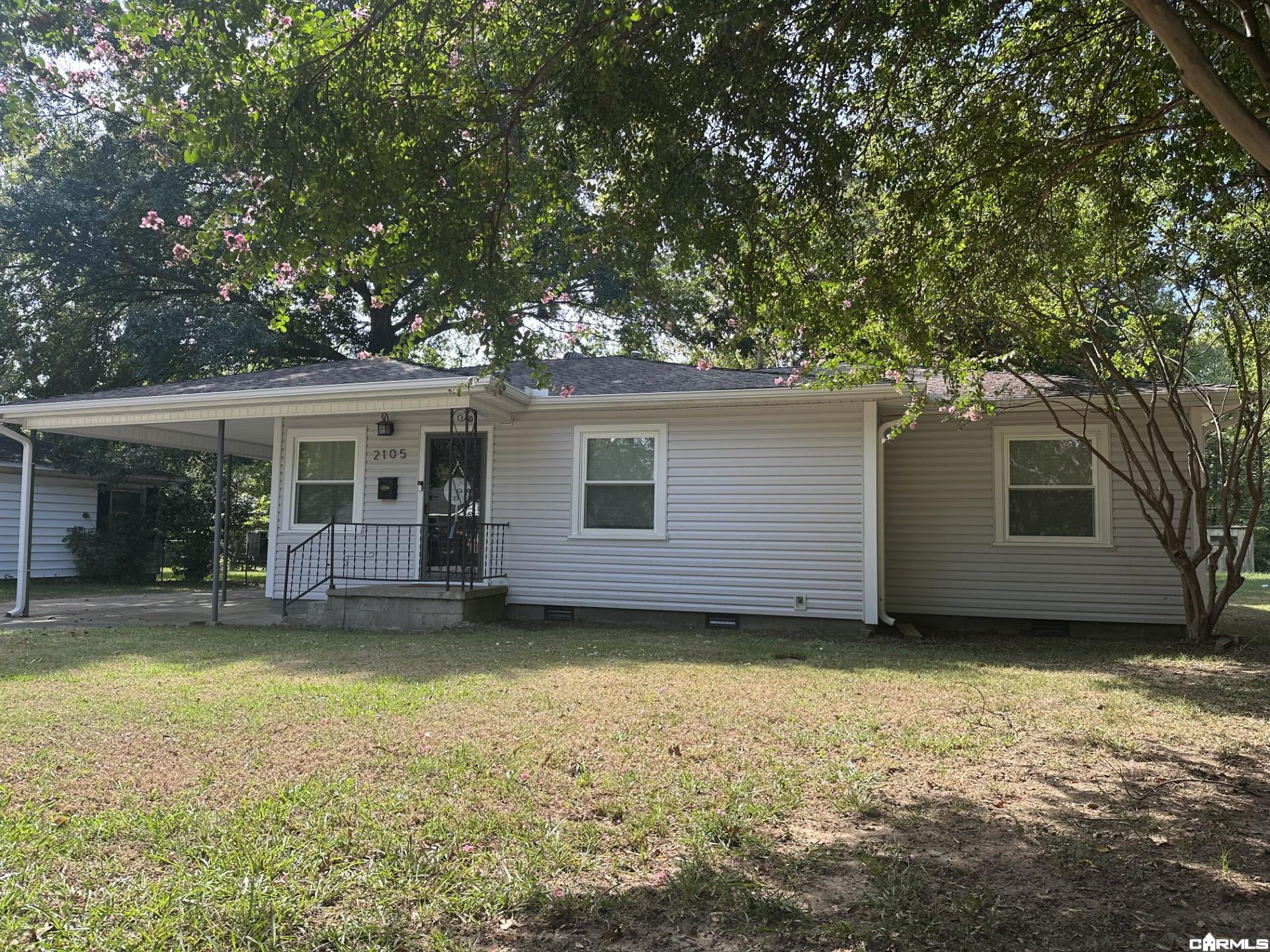 2105 Hairston Street Property Photo 1