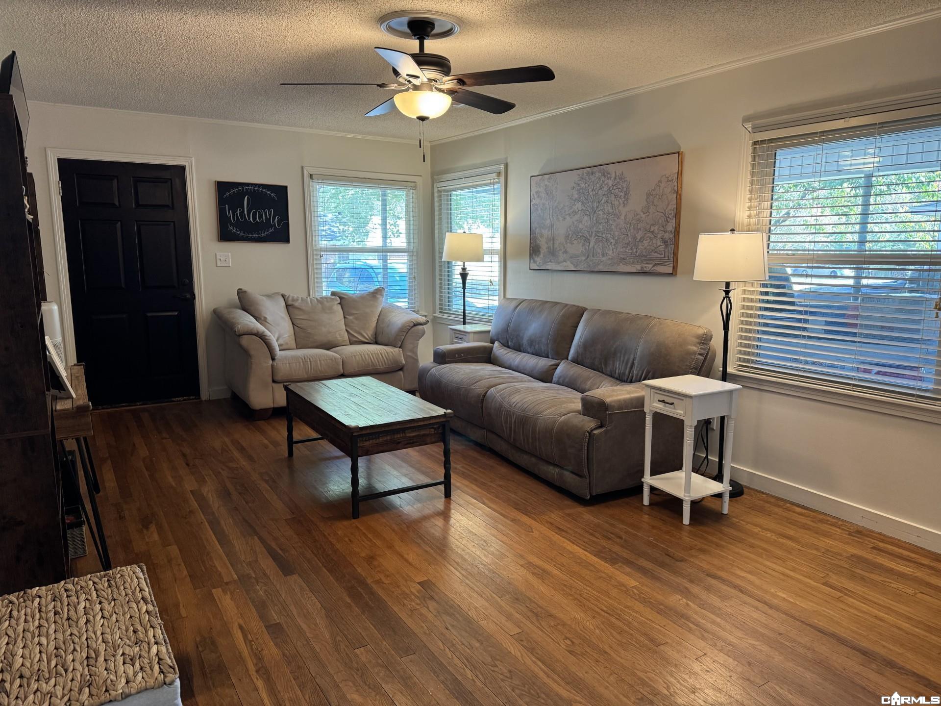 2105 Hairston Street Property Photo 6