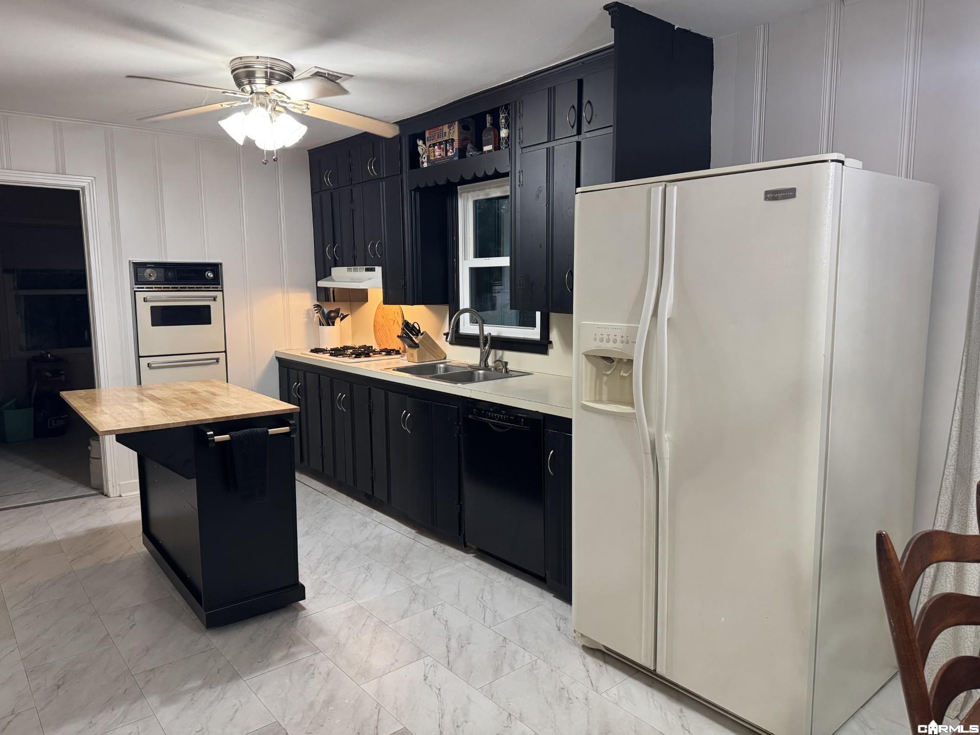 2105 Hairston Street Property Photo 11