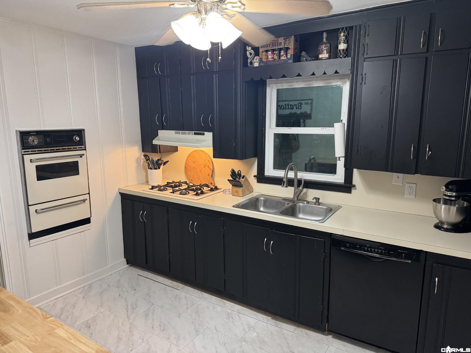 2105 Hairston Street Property Photo 13