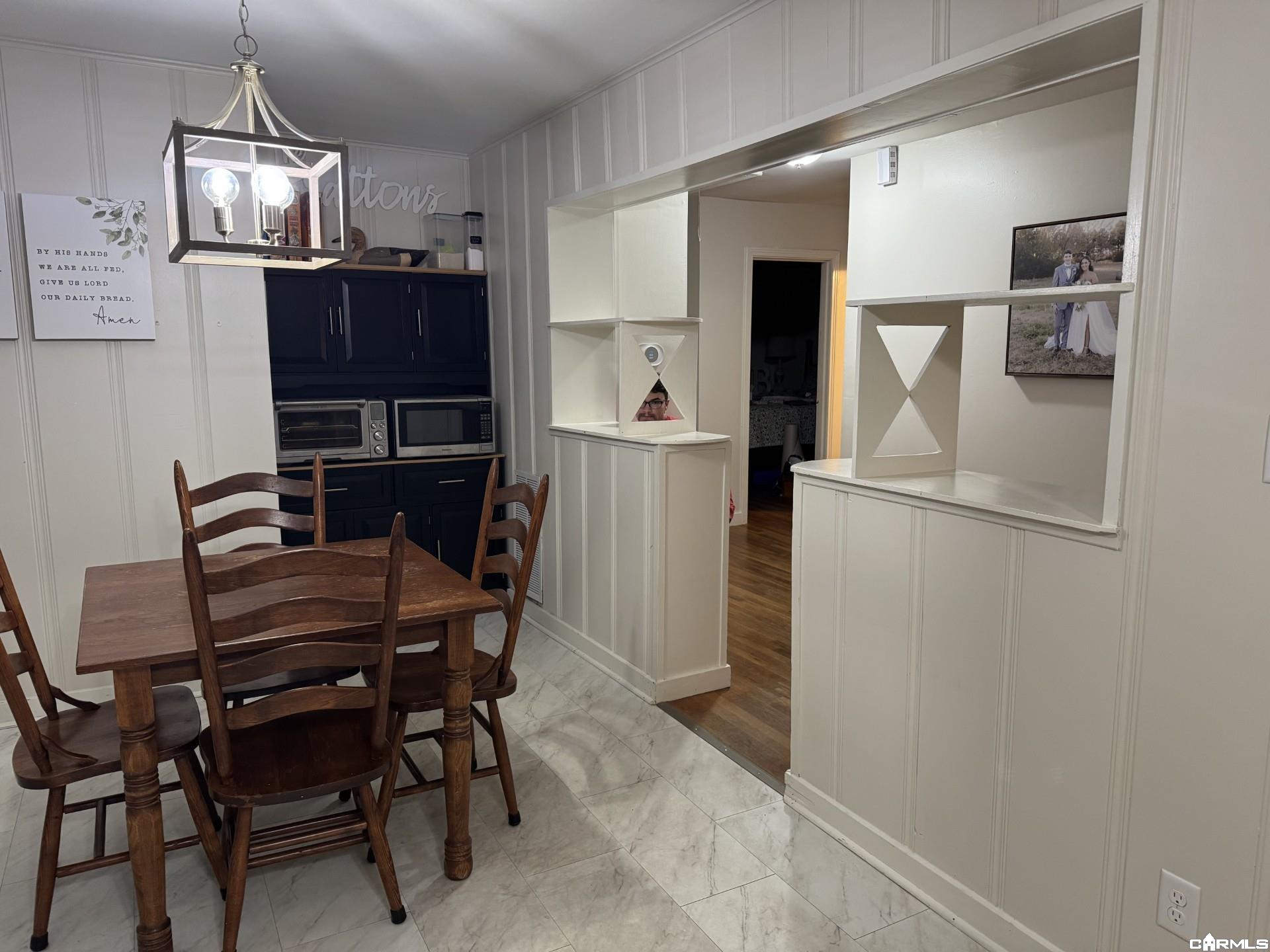 2105 Hairston Street Property Photo 17
