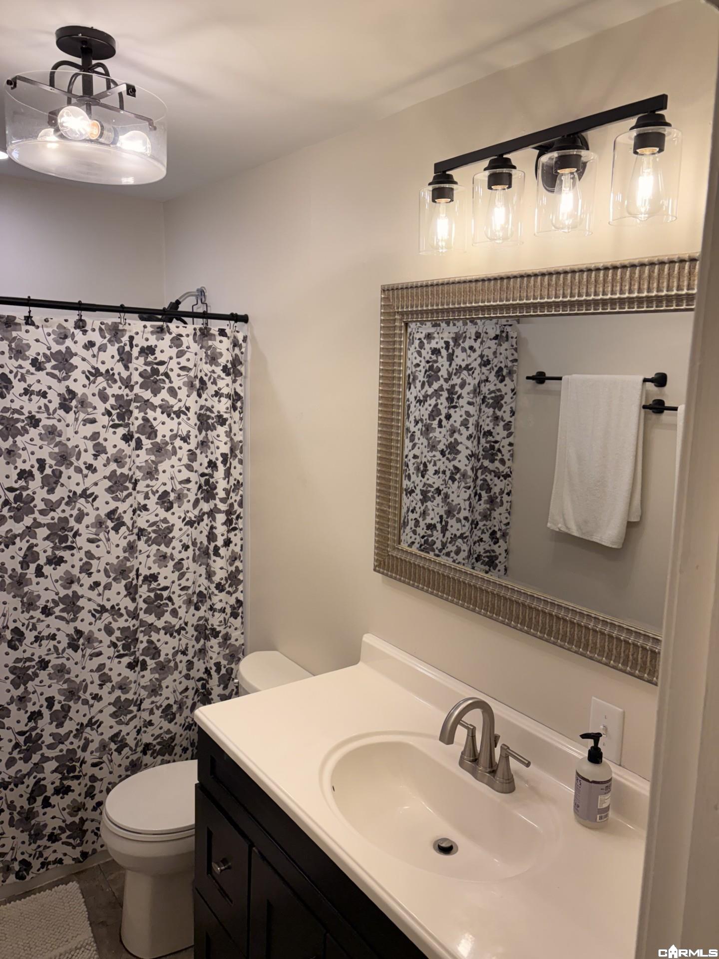 2105 Hairston Street Property Photo 25