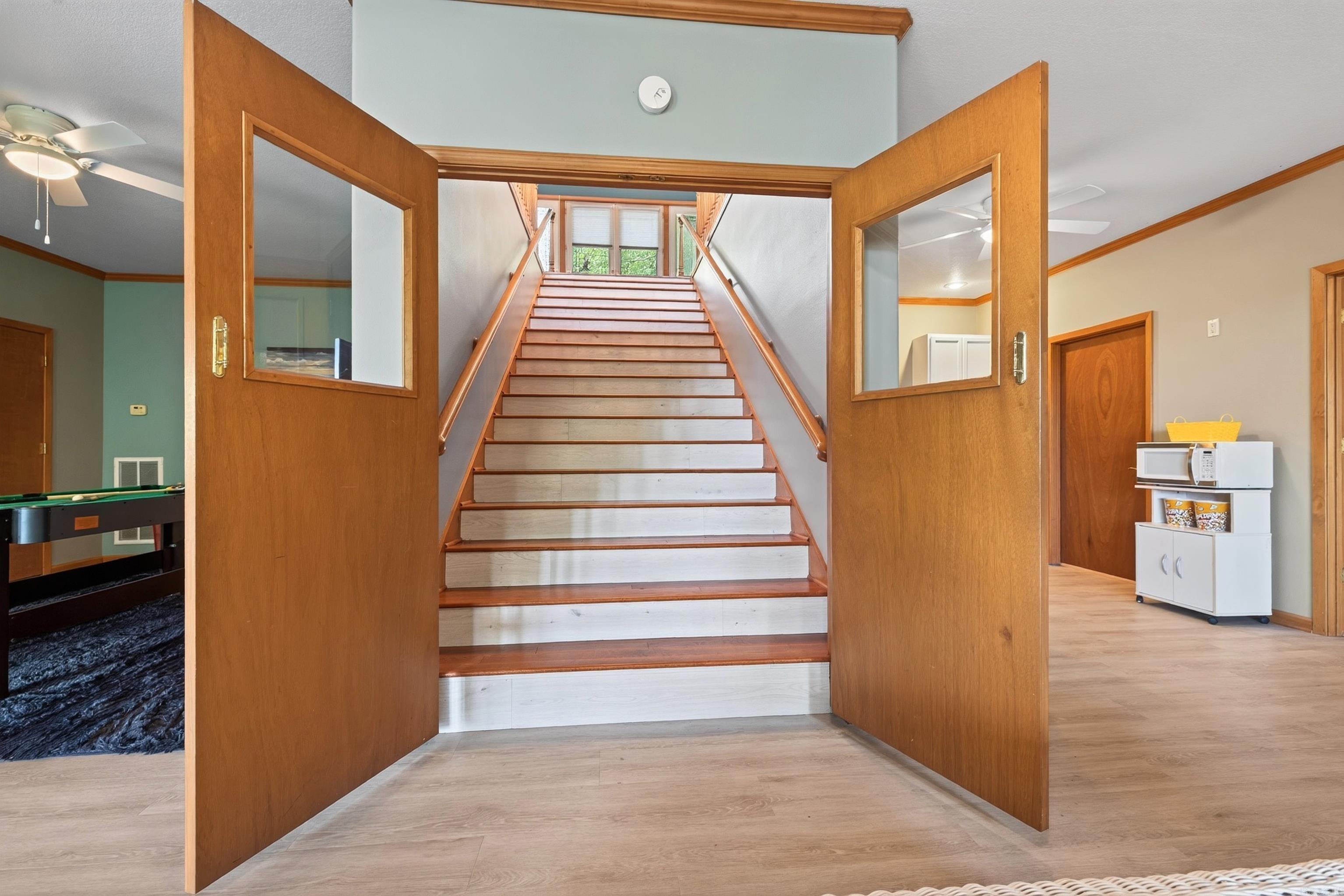 139 Waterfront Court Property Photo 32