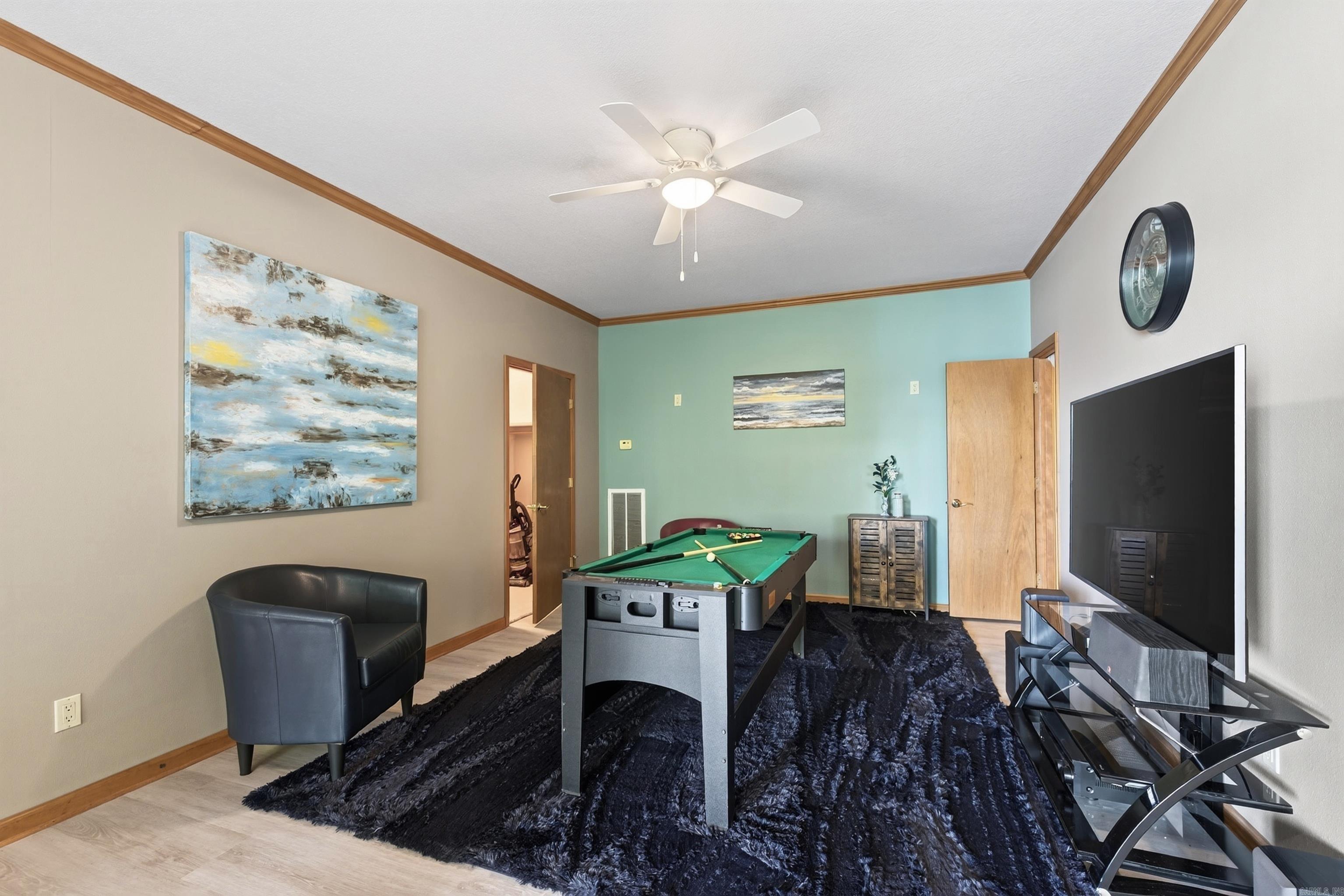 139 Waterfront Court Property Photo 35