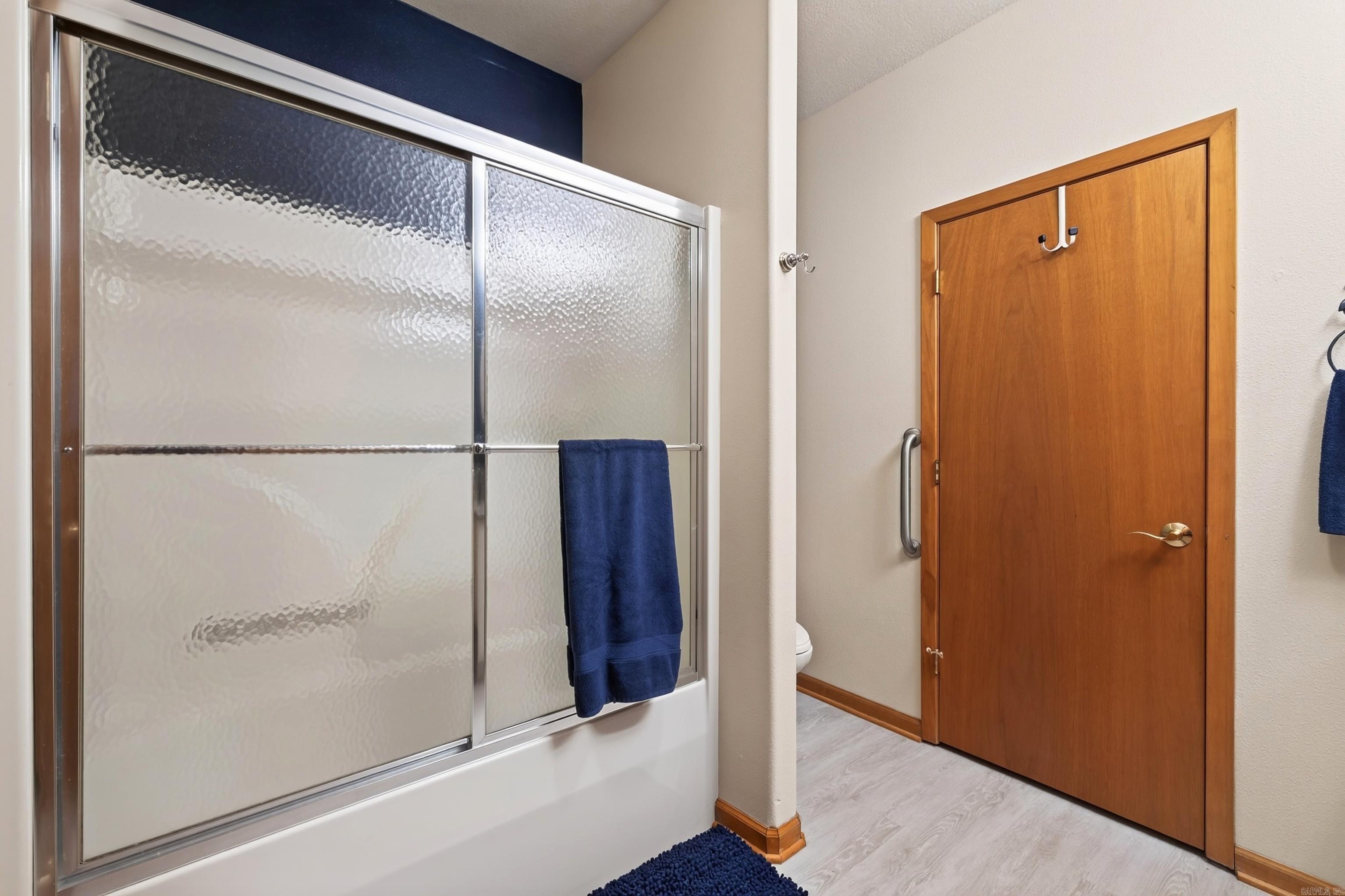 139 Waterfront Court Property Photo 42
