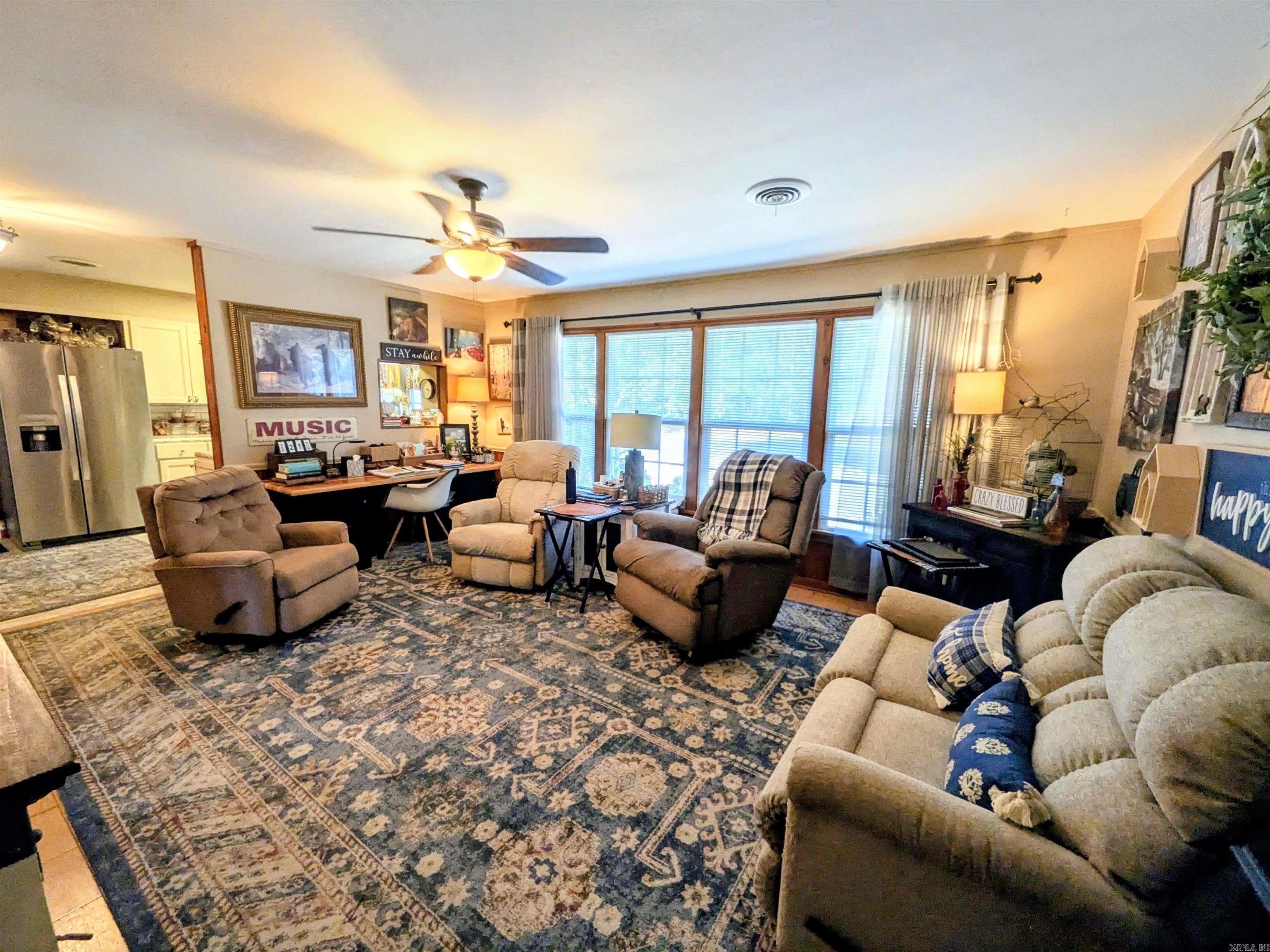 963 Ridgeview Property Photo 17