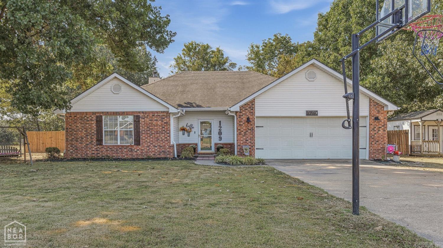 1209 Hidden Valley Drive Property Photo 3