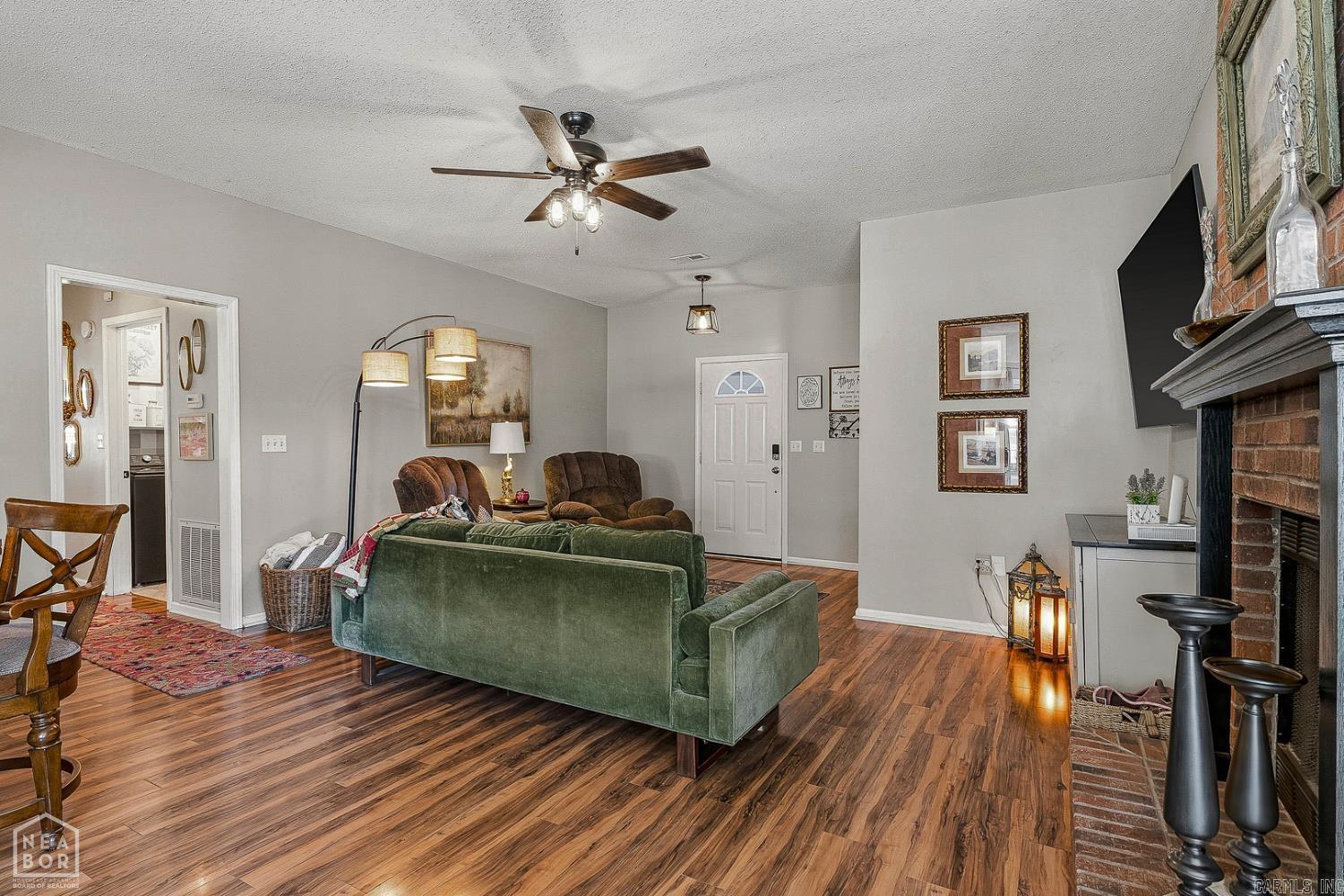 1209 Hidden Valley Drive Property Photo 10