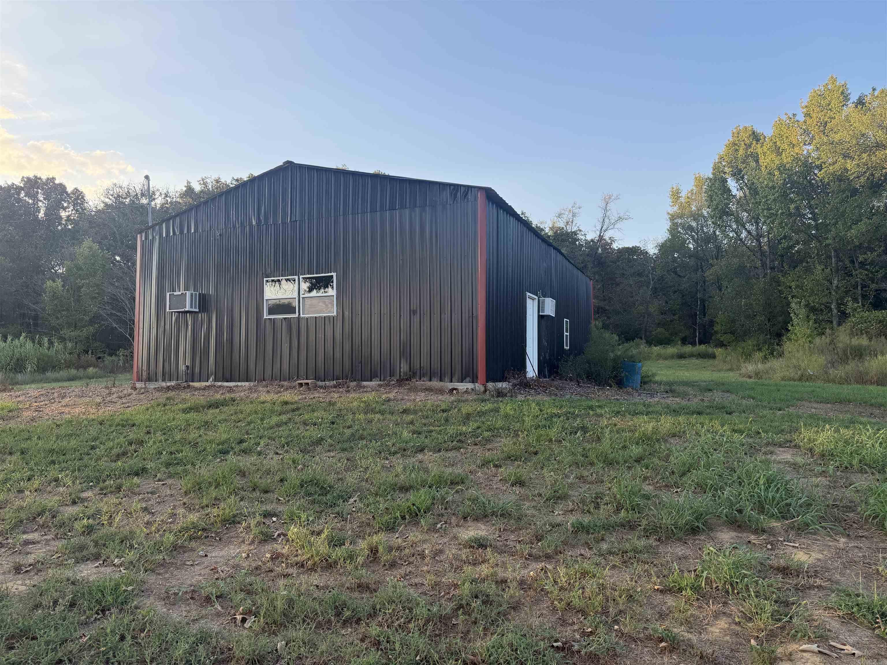 559 Highway 124 Property Photo 4