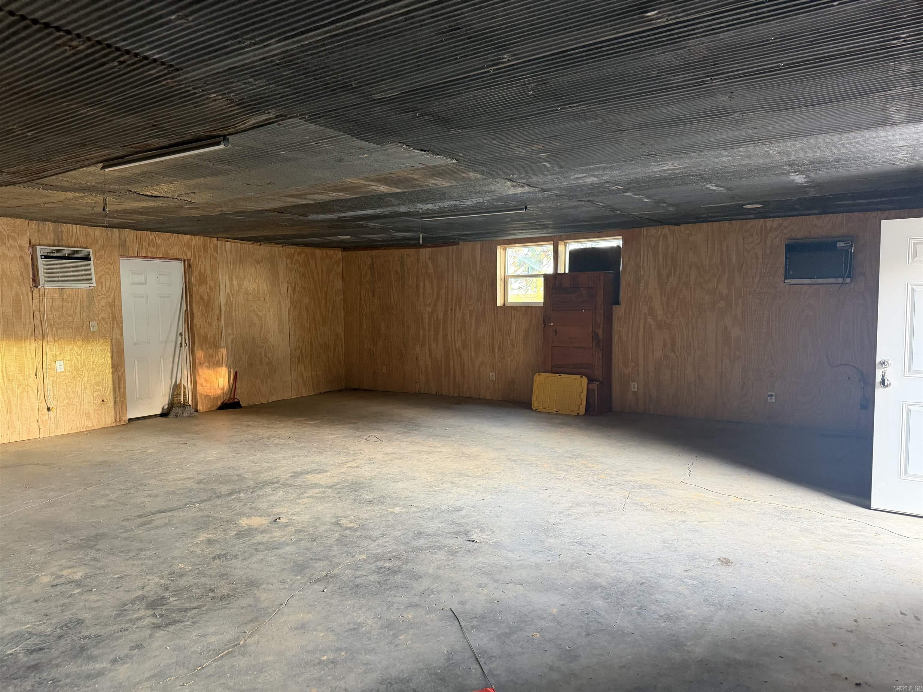 559 Highway 124 Property Photo 14