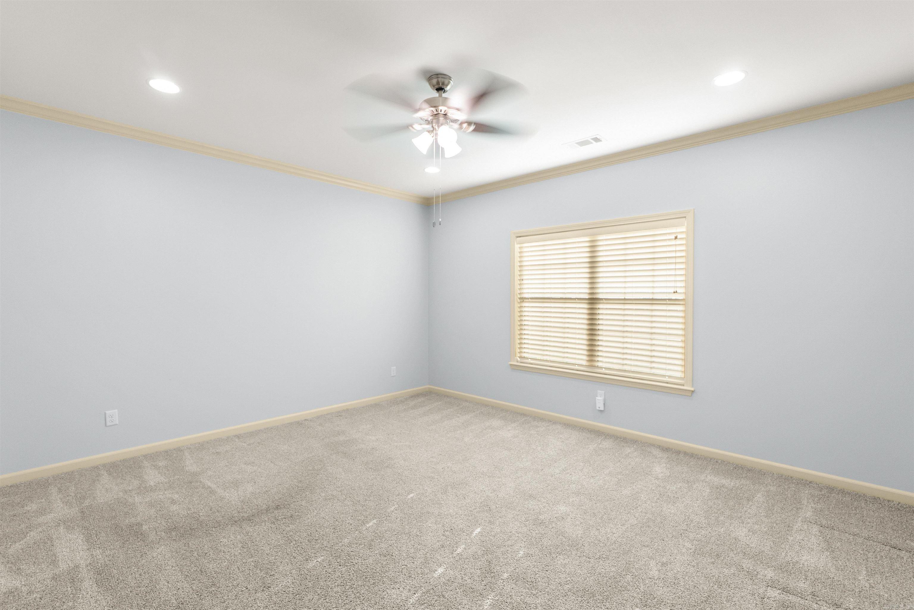617 Edgemoor Terrace Property Photo 30