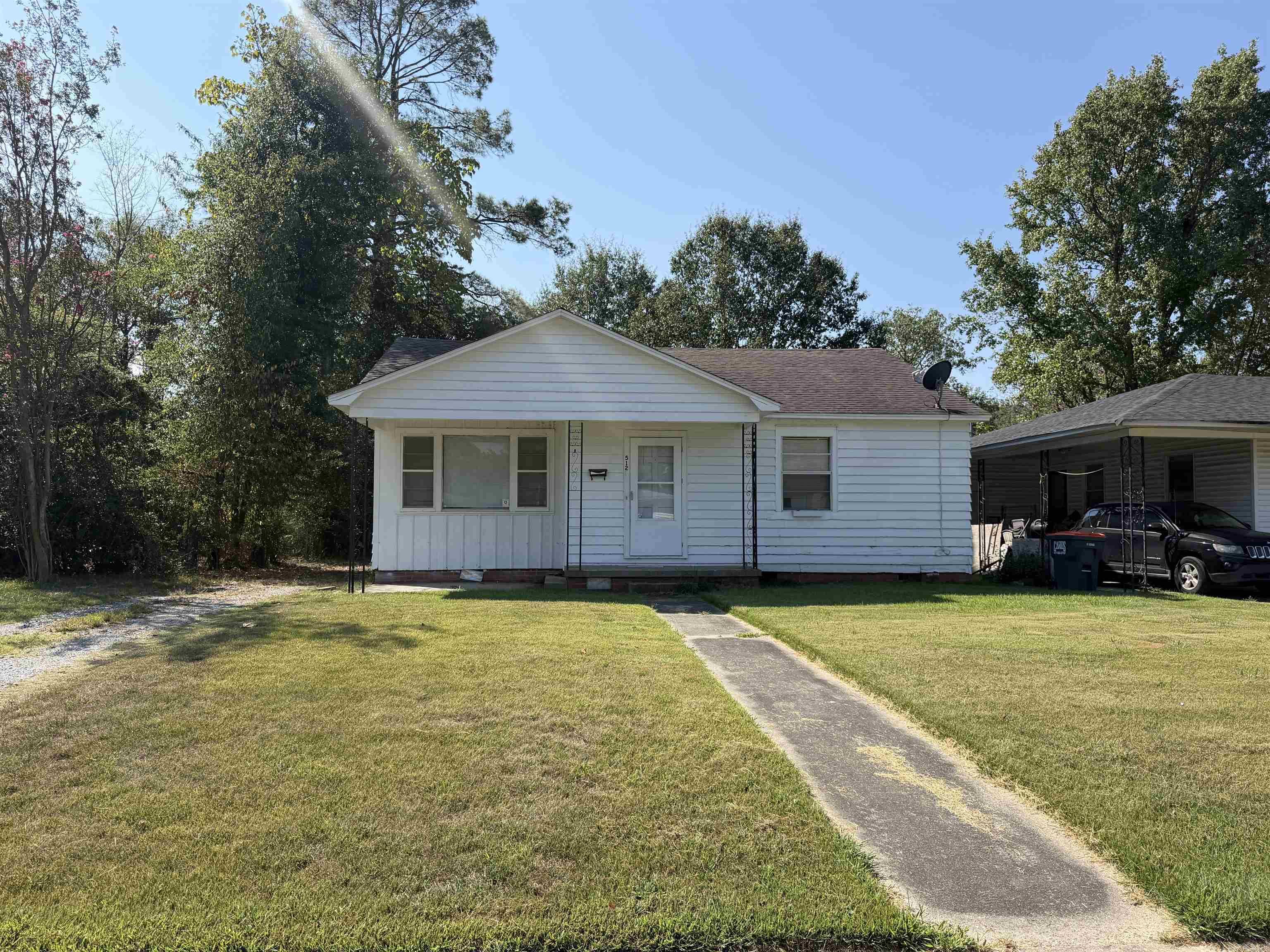 512 Talbot Drive Property Photo 1