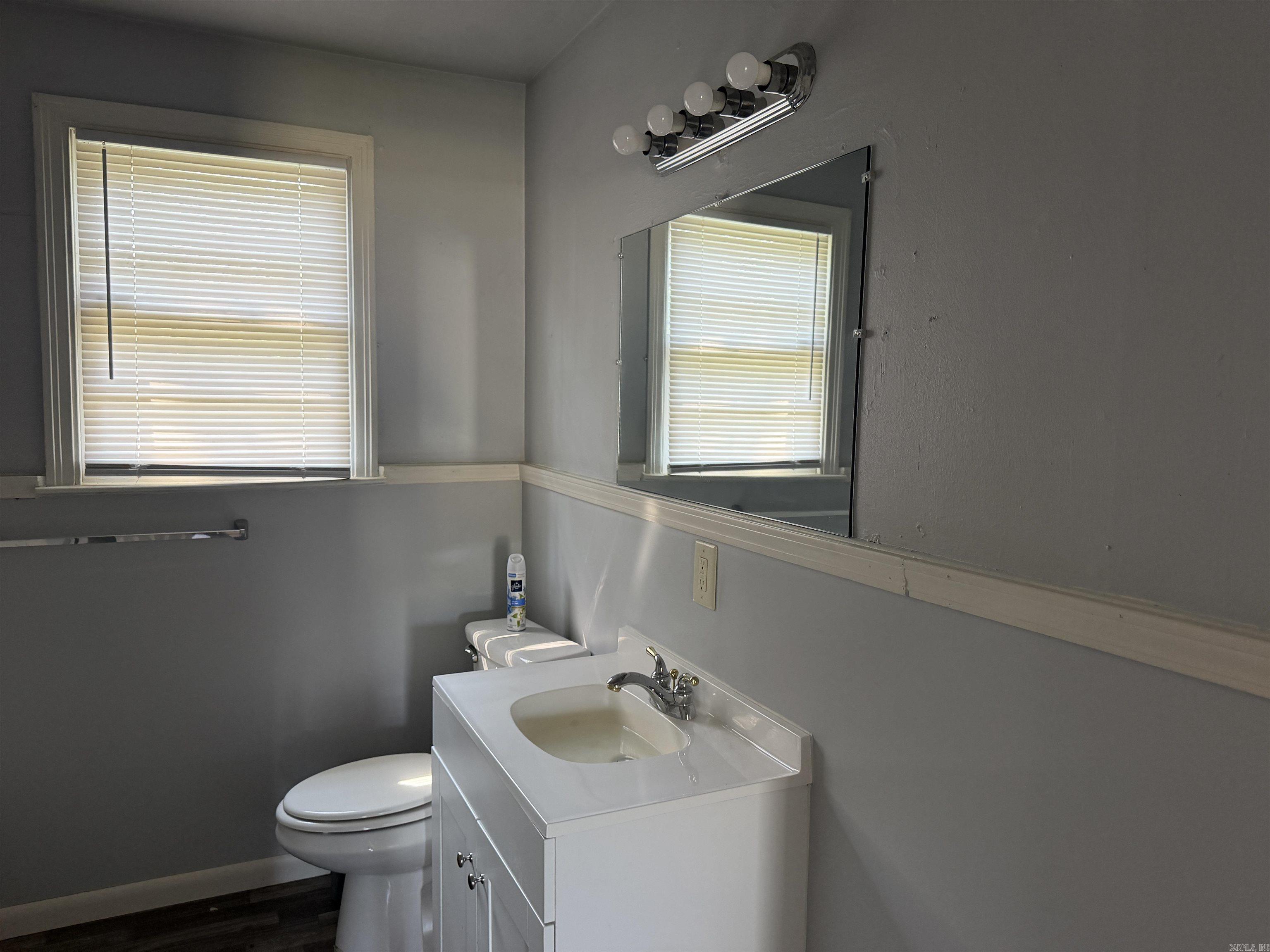512 Talbot Drive Property Photo 5