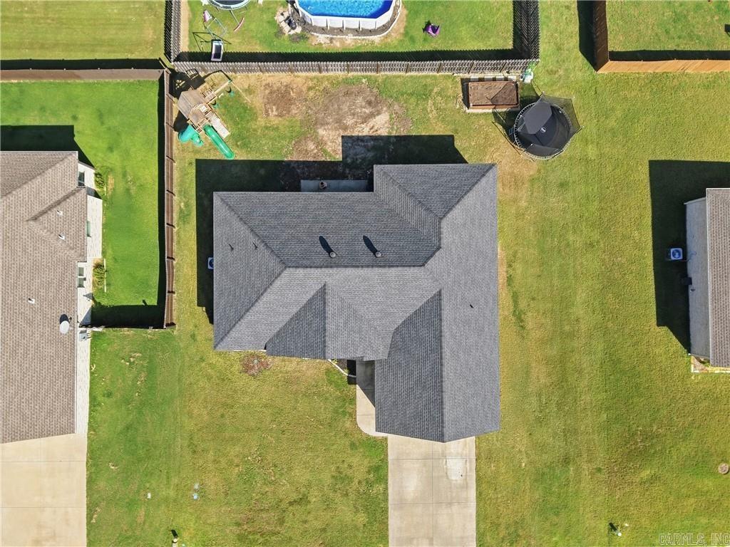 303 Promenade Cir Property Photo 35