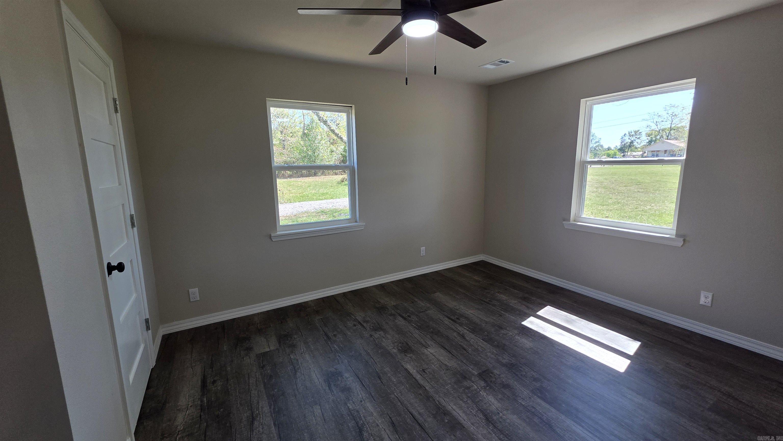 2701 State Highway 818 Property Photo 12