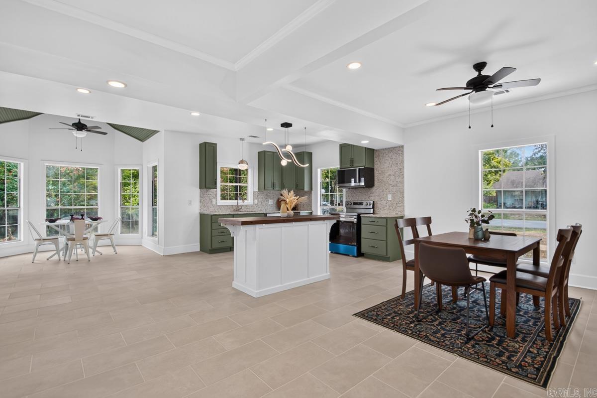 21443 Crab Apple Circle Property Photo 5