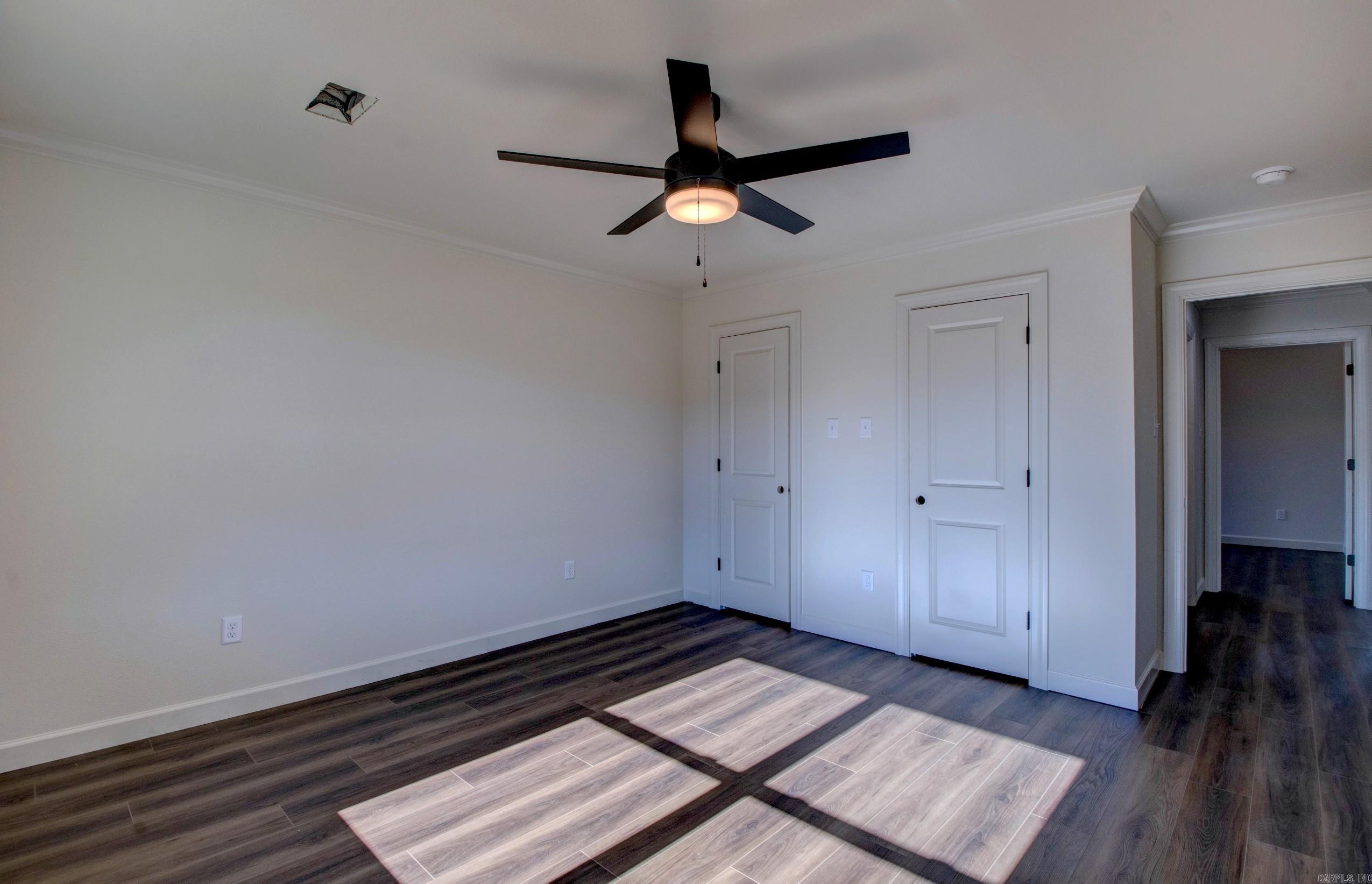 520 Corondelet Lane Property Photo 31