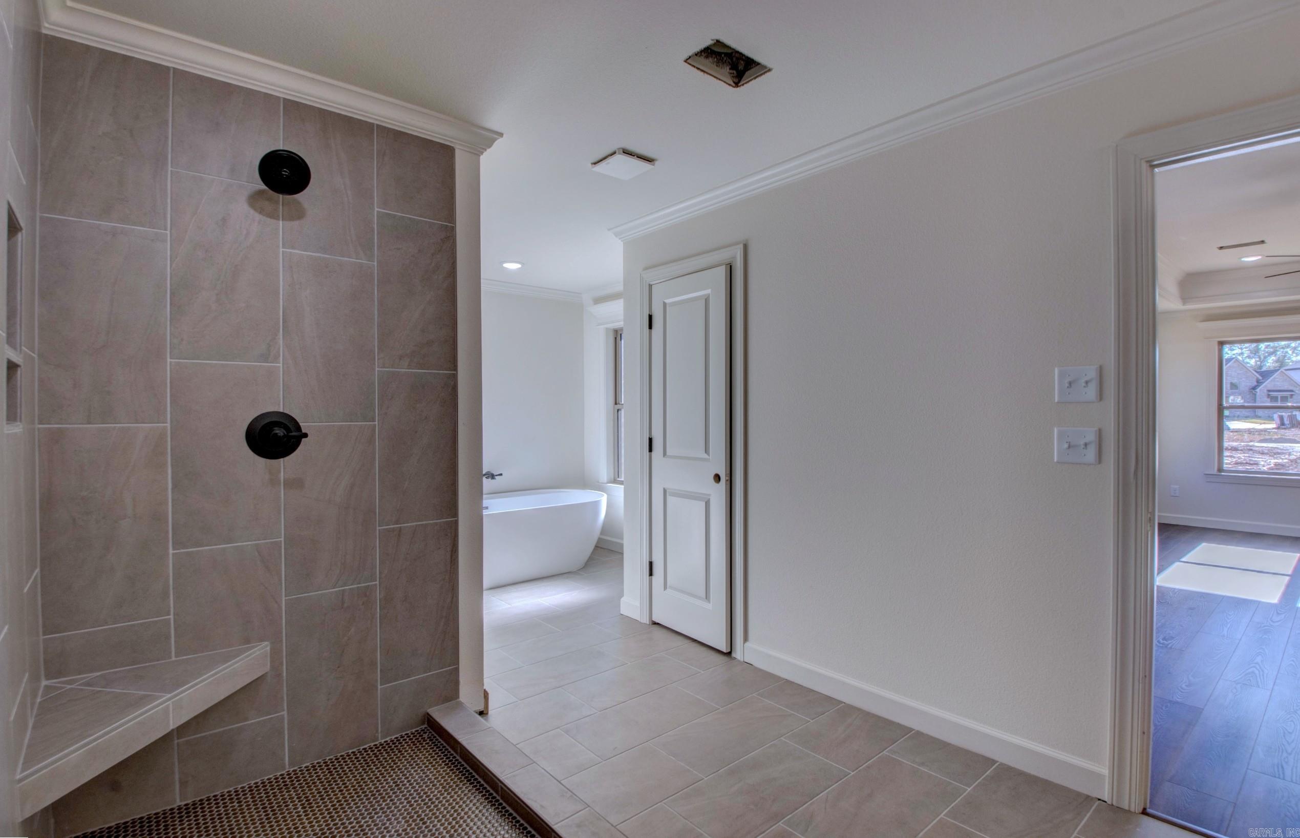 520 Corondelet Lane Property Photo 42