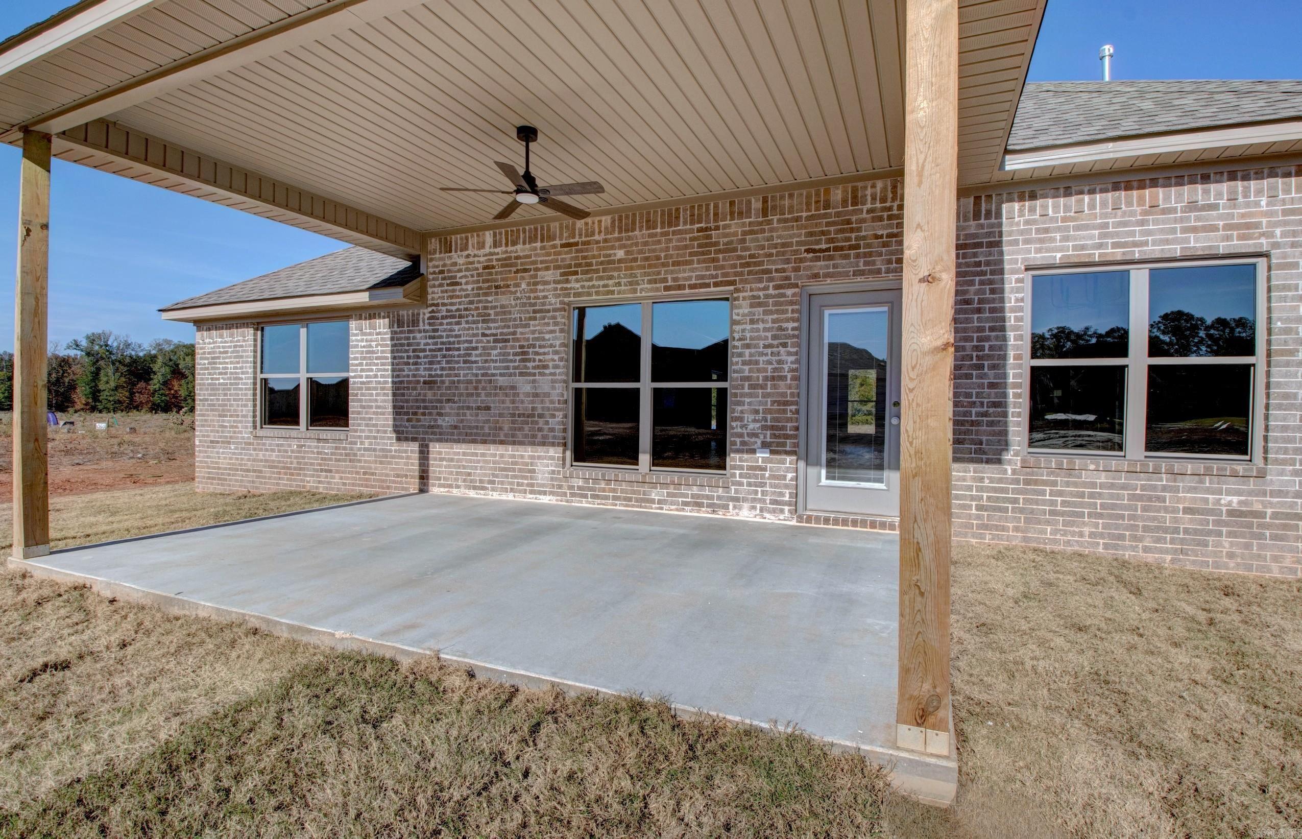 520 Corondelet Lane Property Photo 46