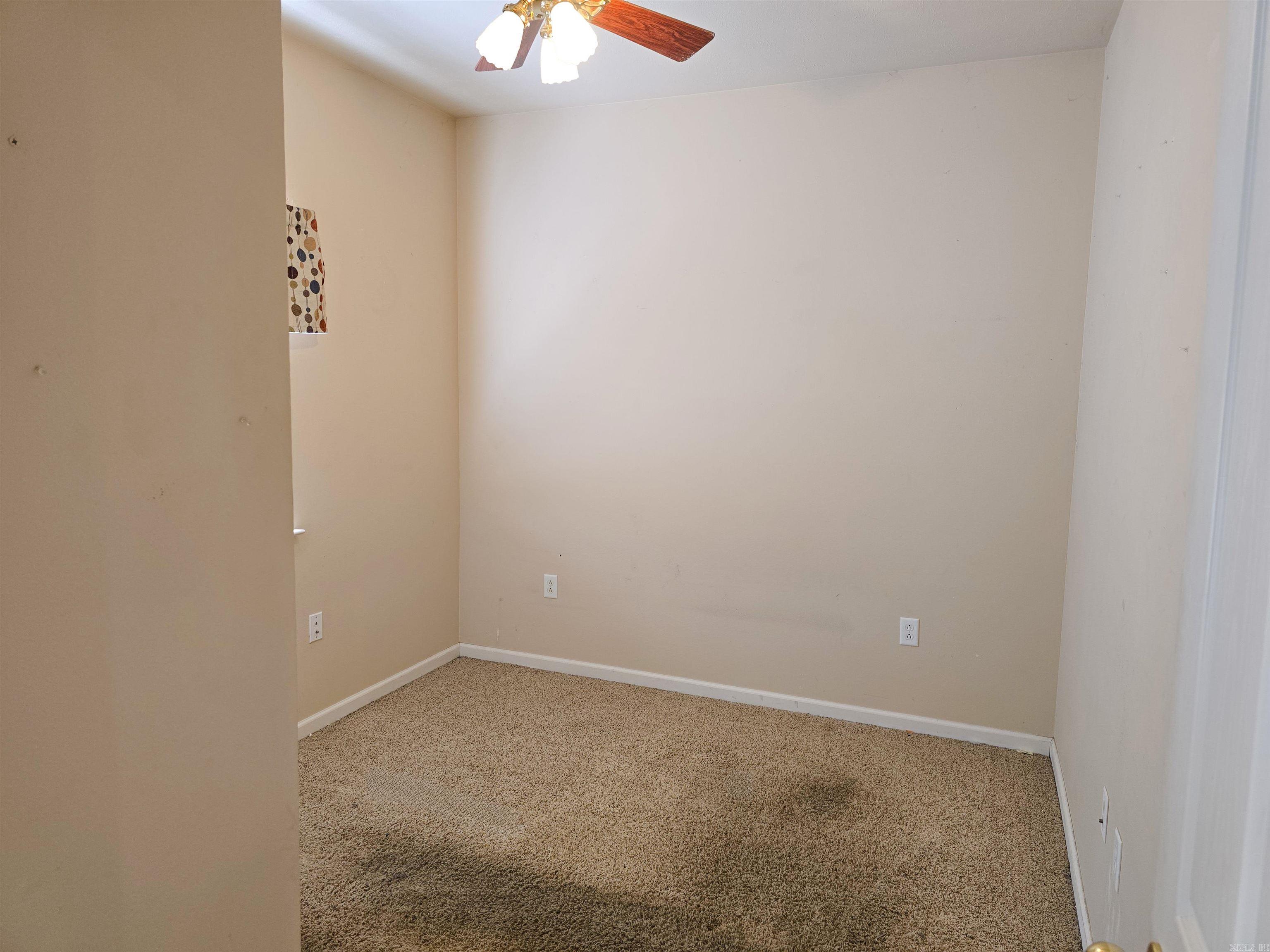 24 Norfork Drive Property Photo 11