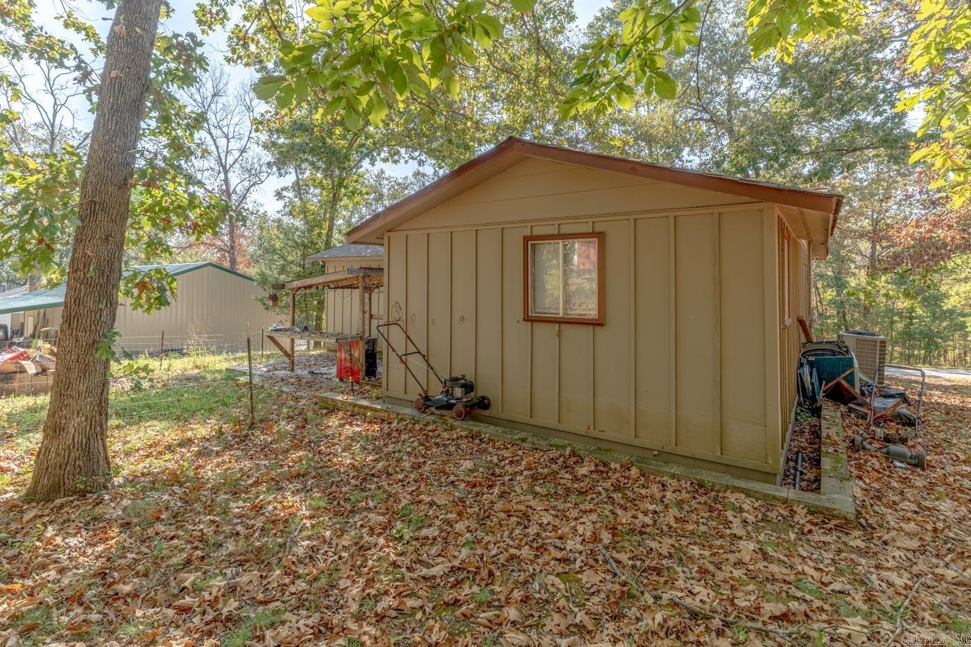 15 Pequot Dr Property Photo 8
