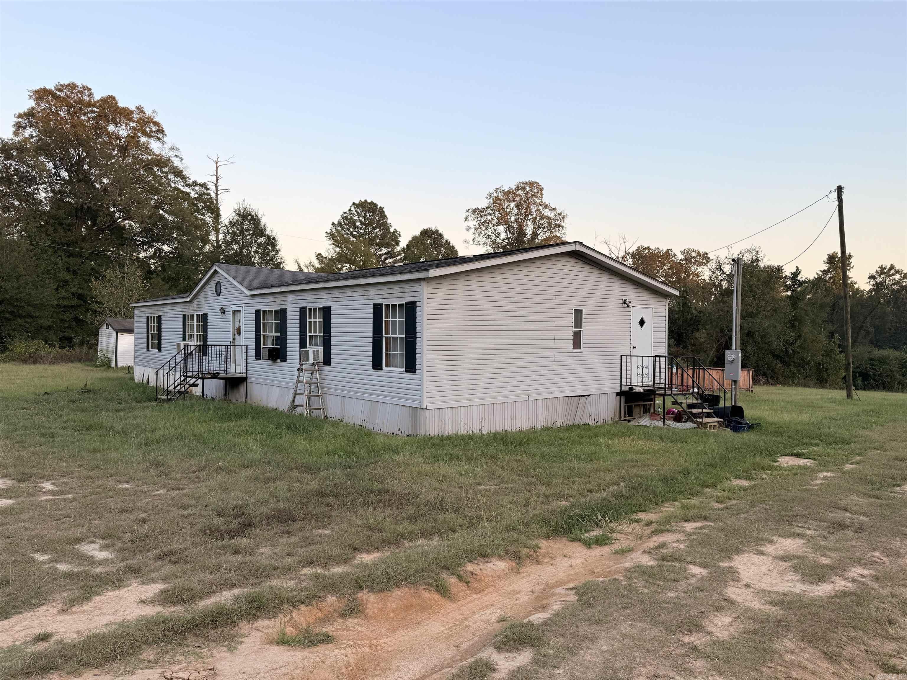 4371 Highway 35 Property Photo 2