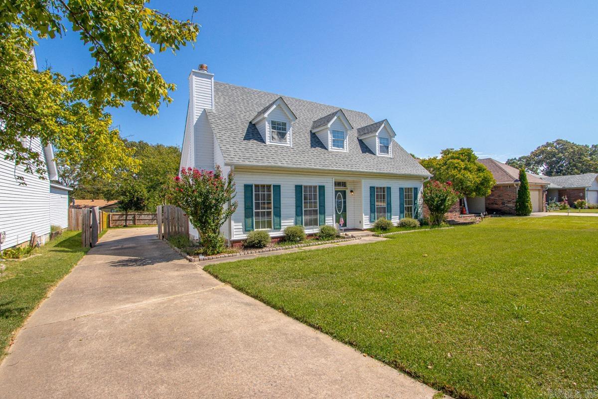20 Pamela Lane Property Photo 2