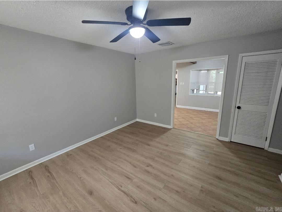 3908 American Manor Drive Property Photo 3