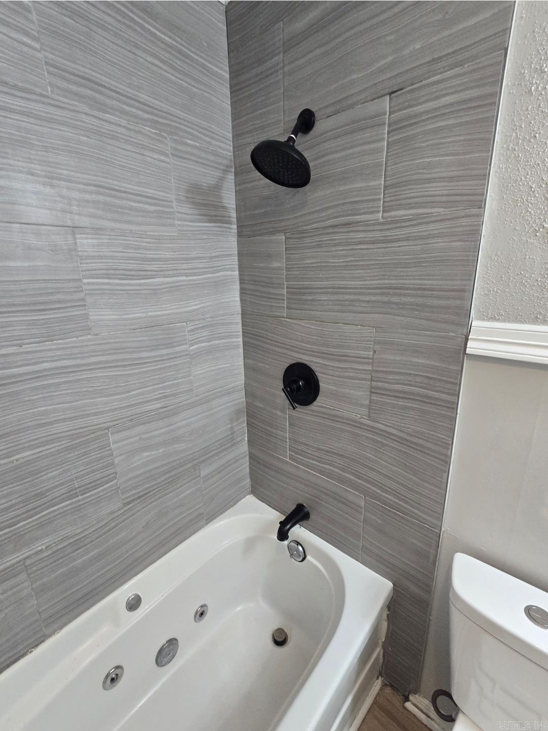 3908 American Manor Drive Property Photo 11