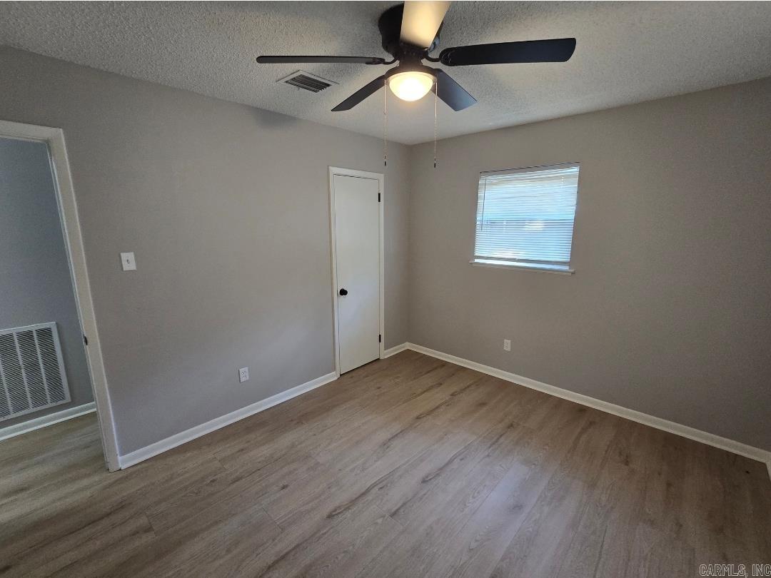 3908 American Manor Drive Property Photo 15