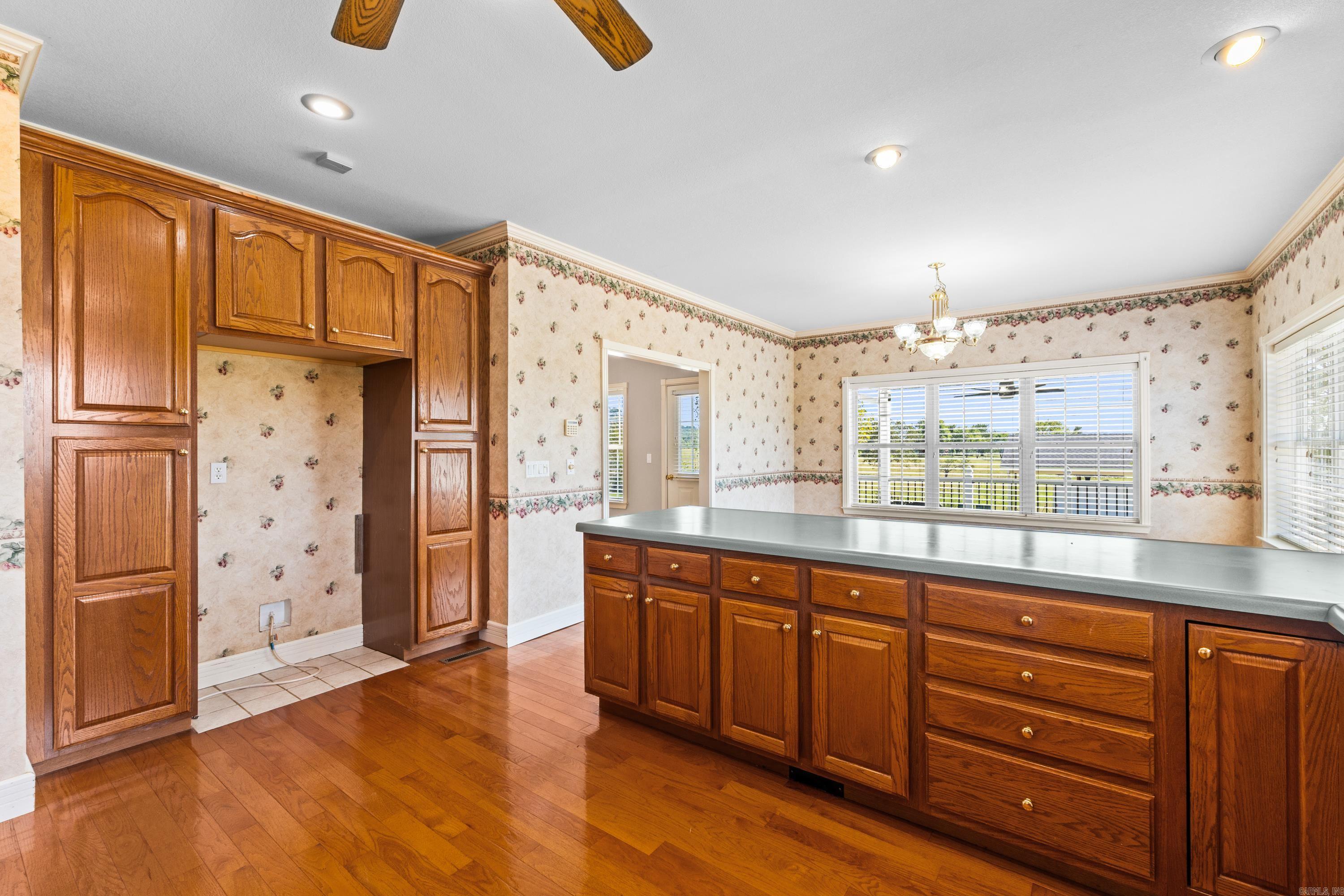 51 Mandarin Court Property Photo 9
