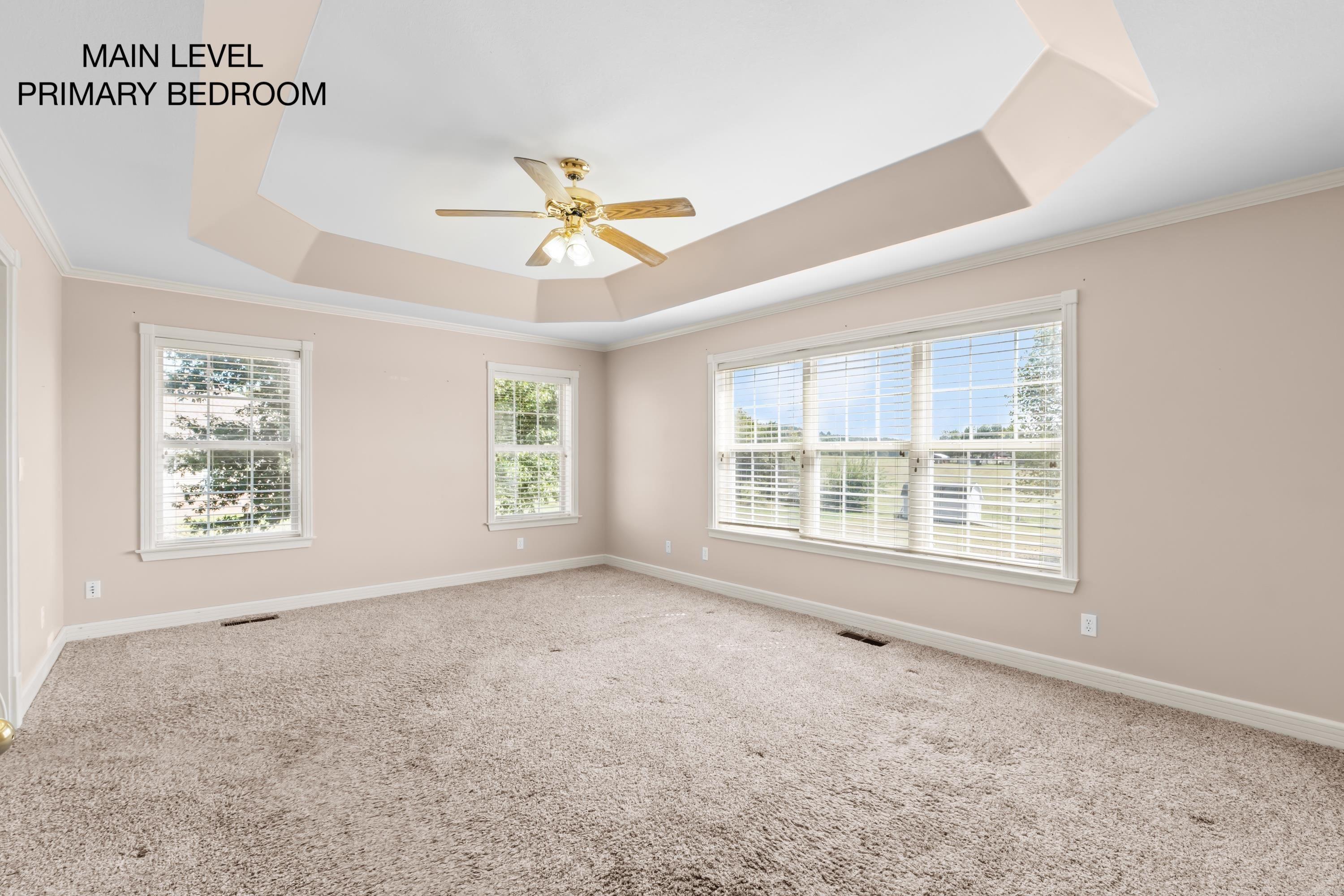 51 Mandarin Court Property Photo 11